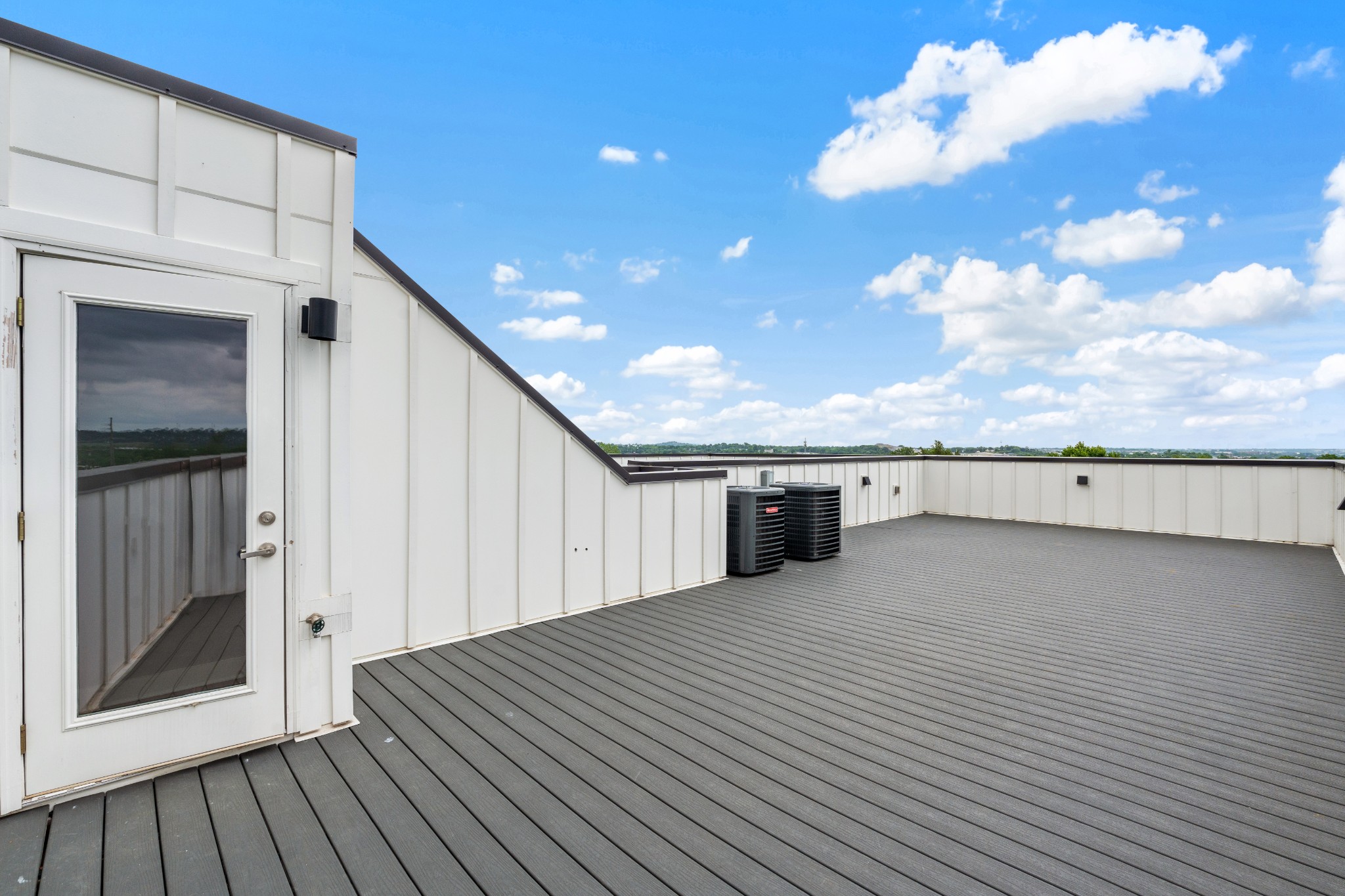 496 W Trinity Ln Unit: 6