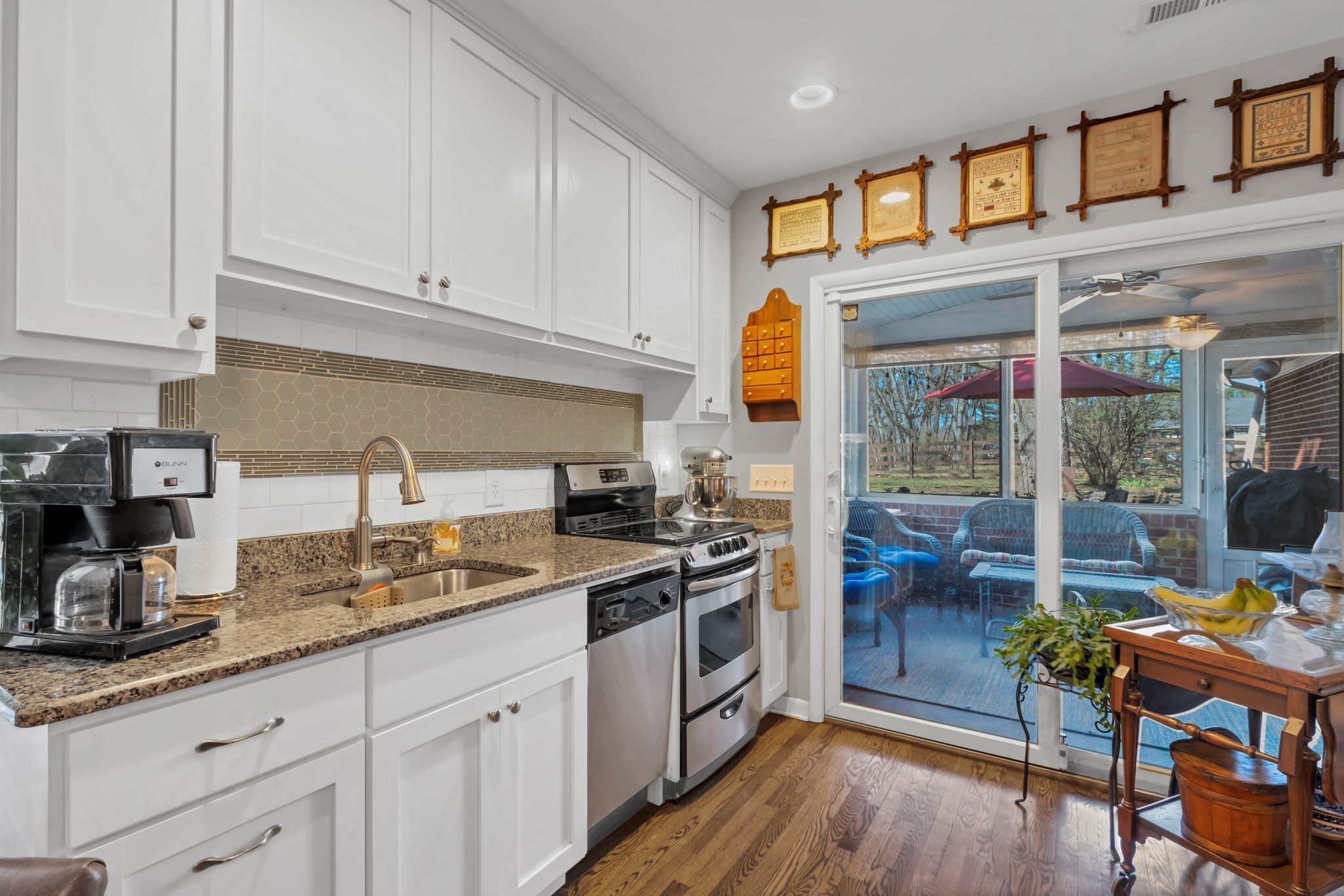 4337 Morriswood Dr