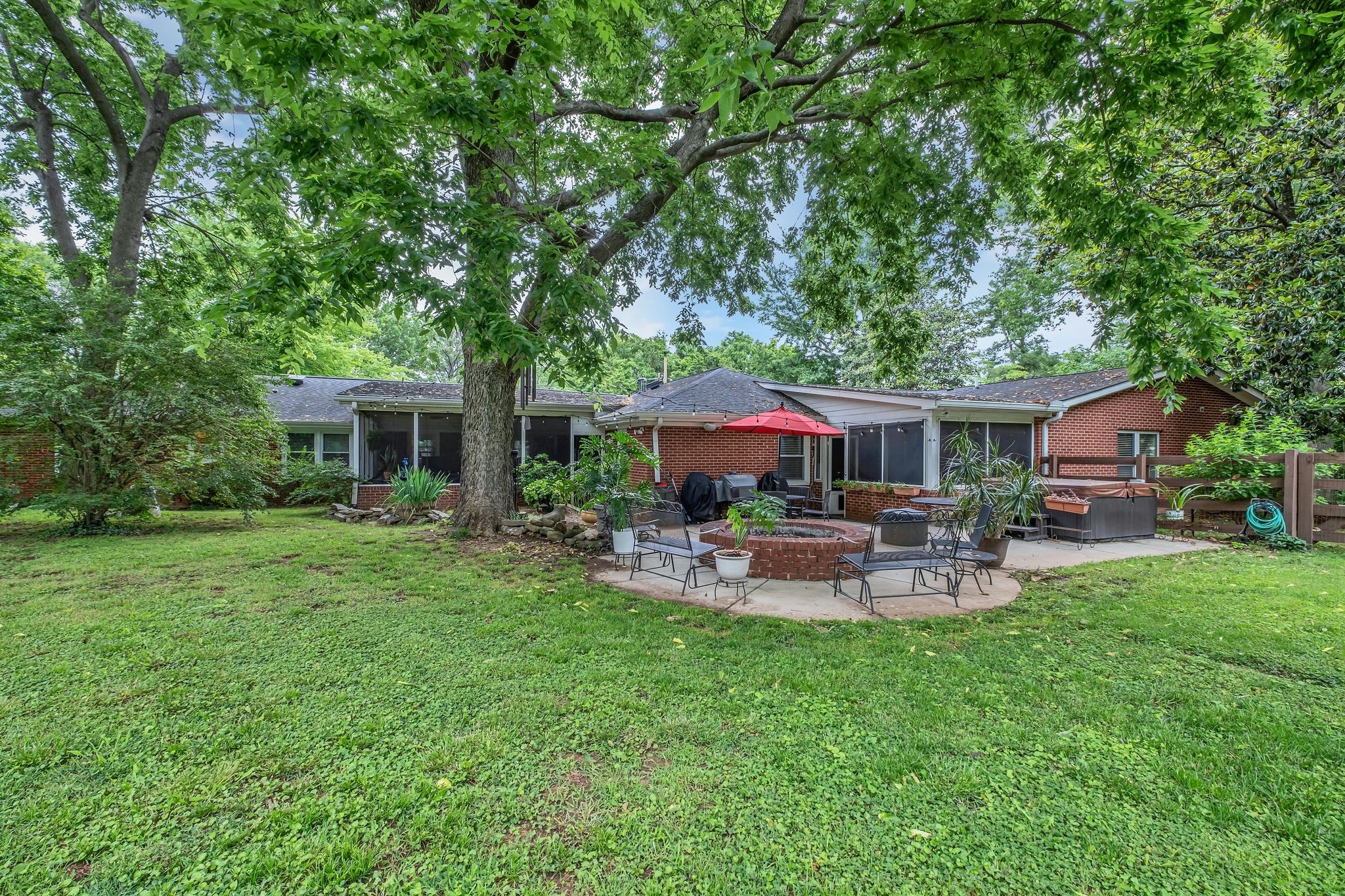 4337 Morriswood Dr