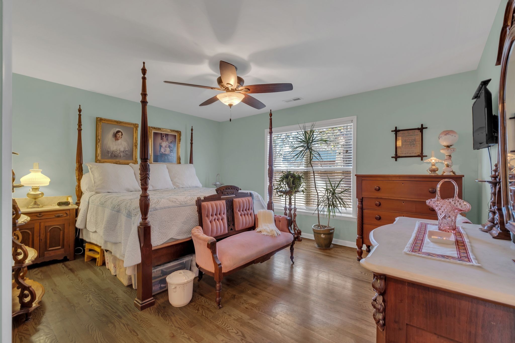 4337 Morriswood Dr