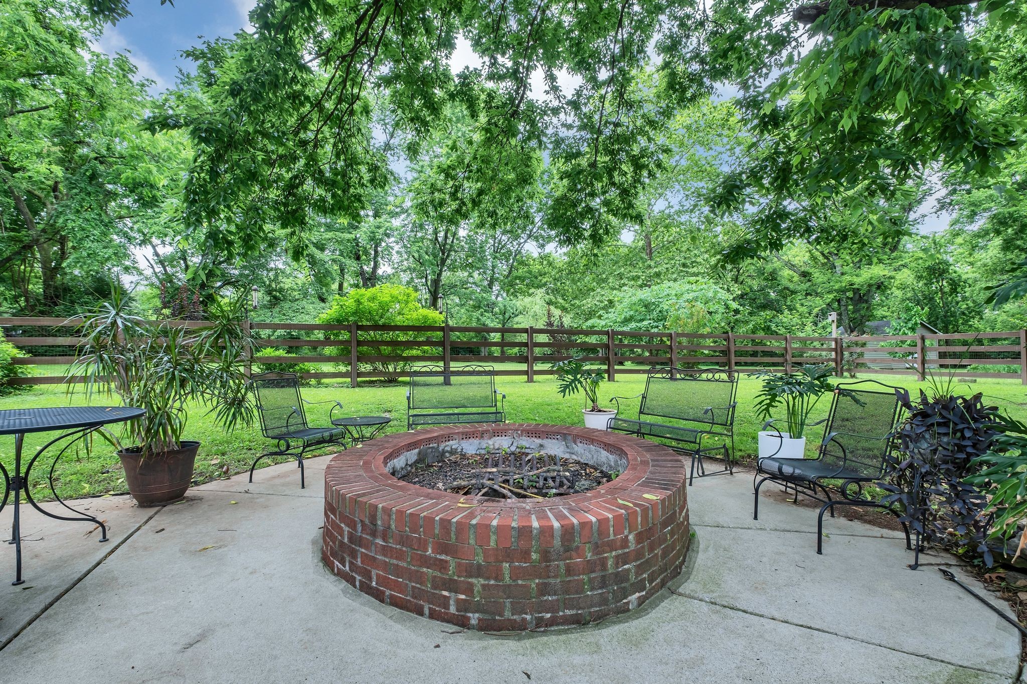 4337 Morriswood Dr