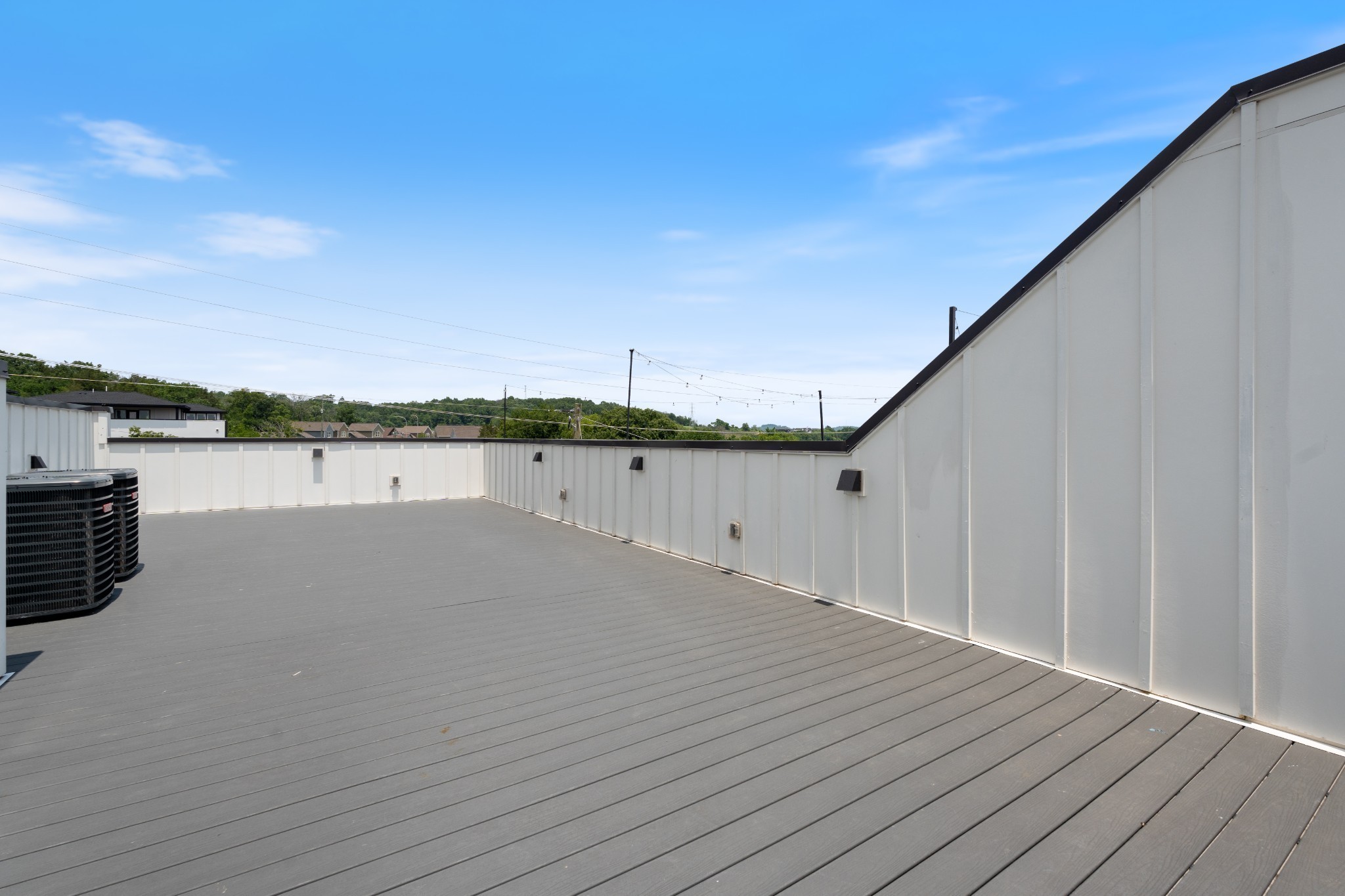 496 W Trinity Ln Unit: 4