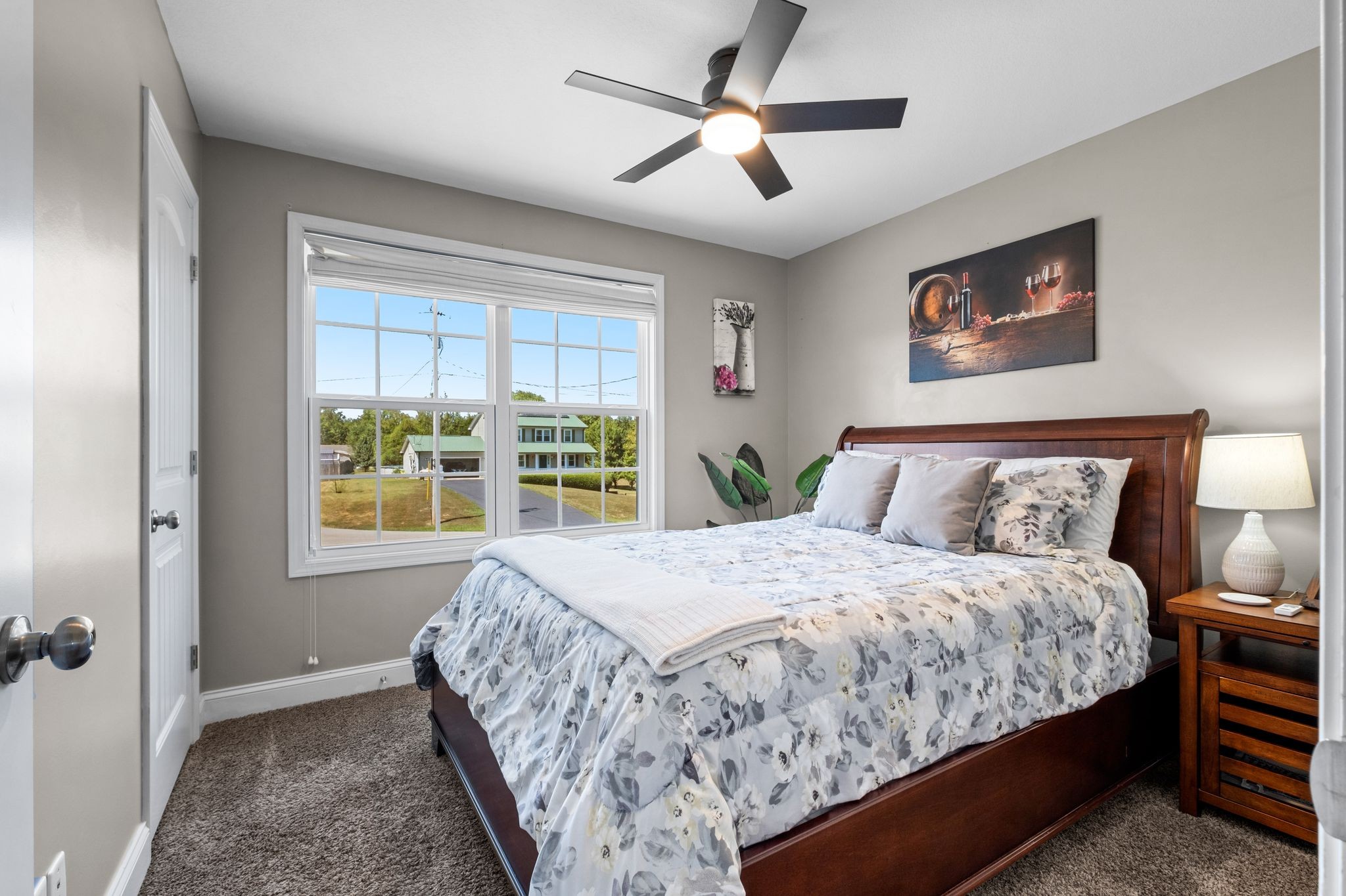 133 Sandis Ln