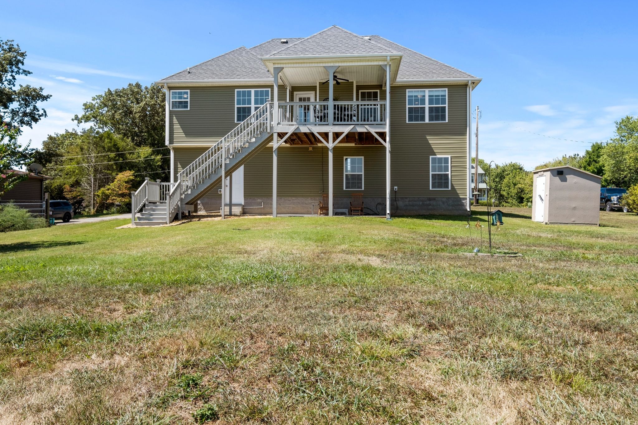 133 Sandis Ln