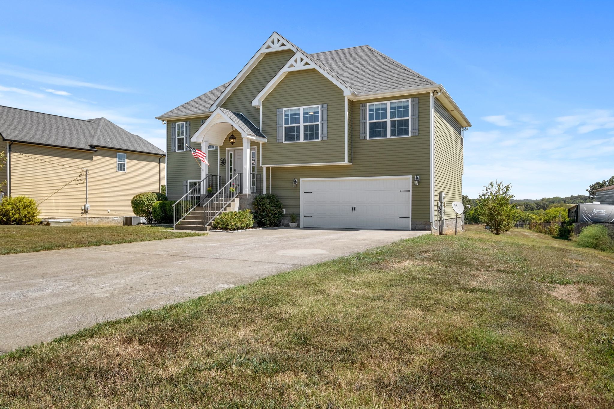 133 Sandis Ln