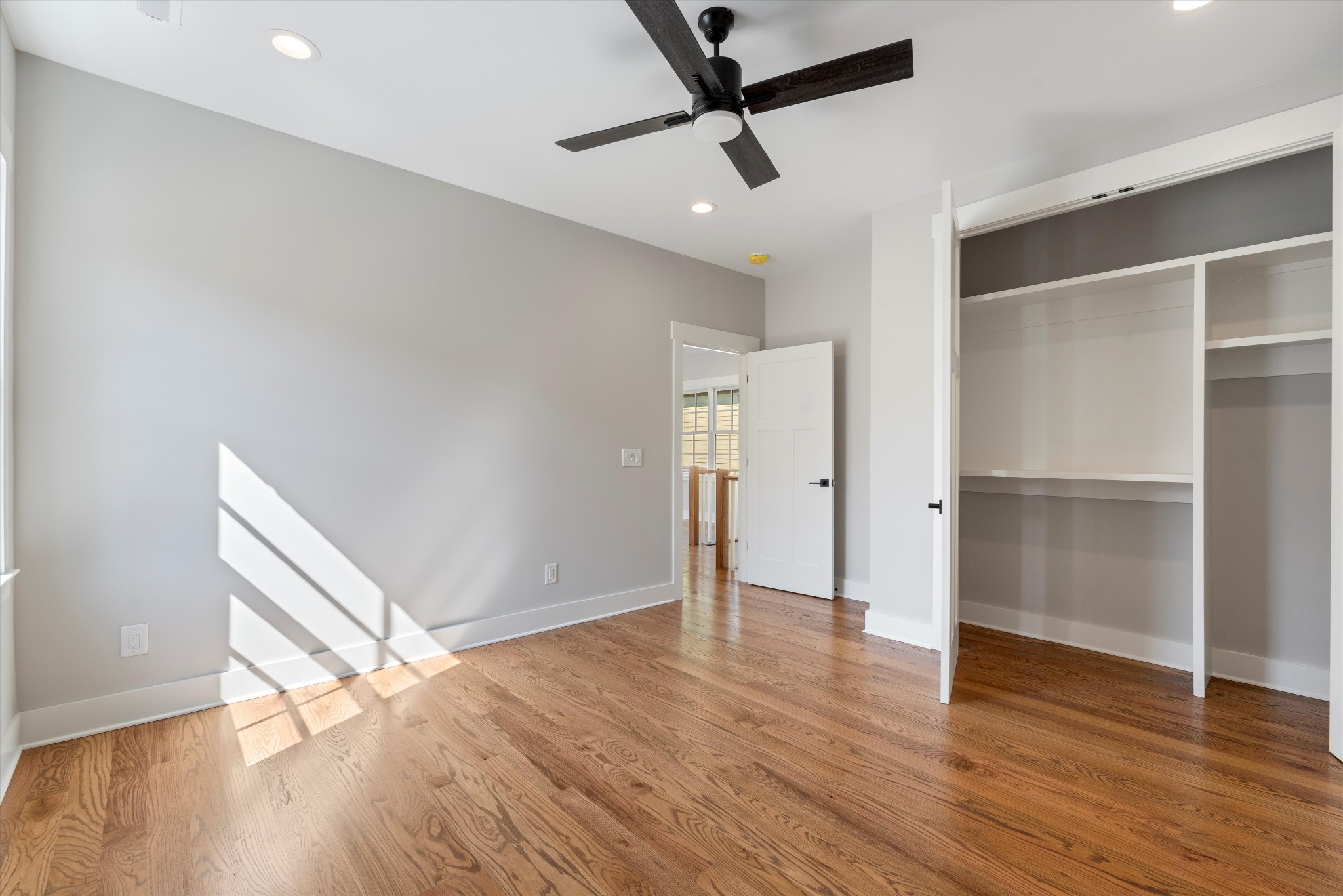 2929 Sharon Hill Cir