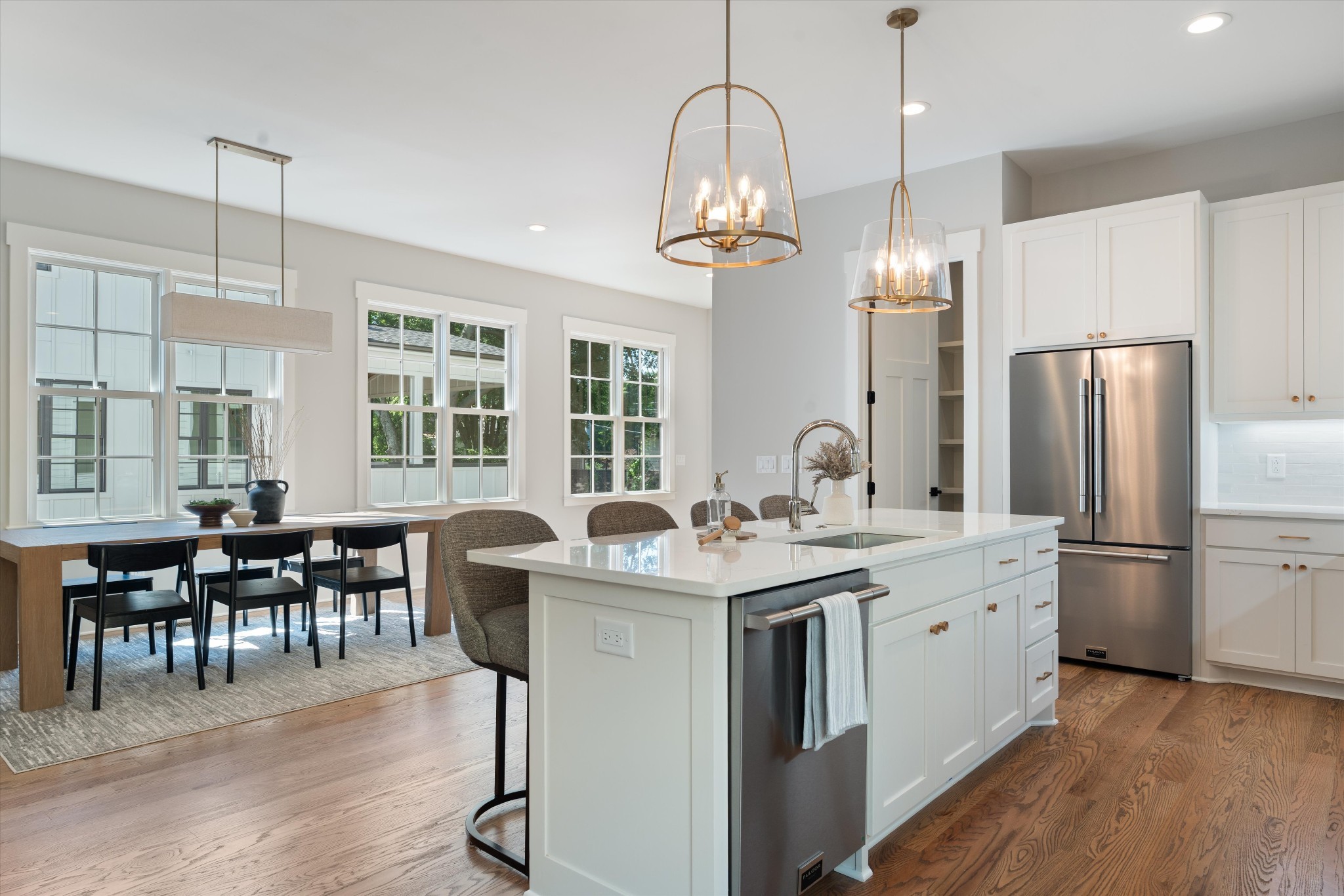2929 Sharon Hill Cir
