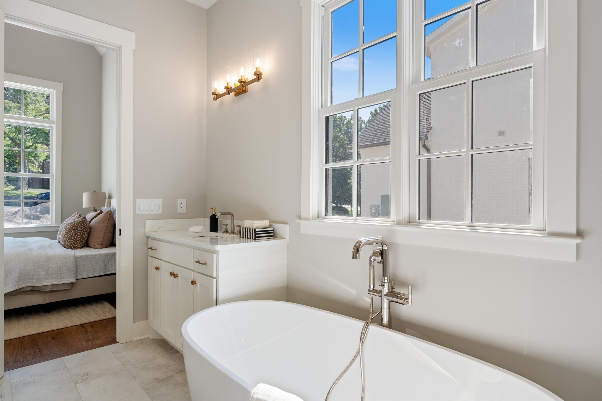 2929 Sharon Hill Cir
