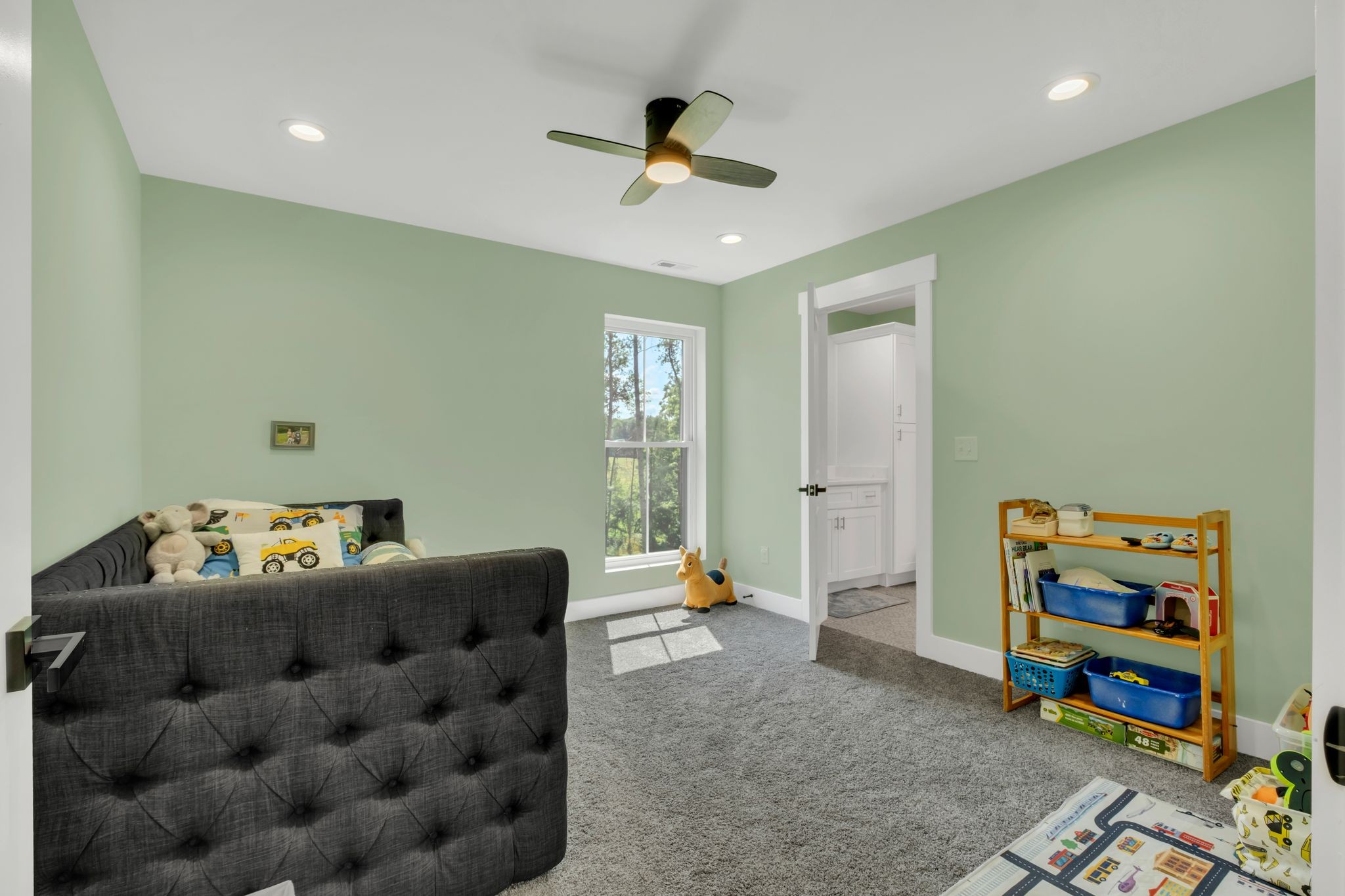 3573 Sandy Springs Rd