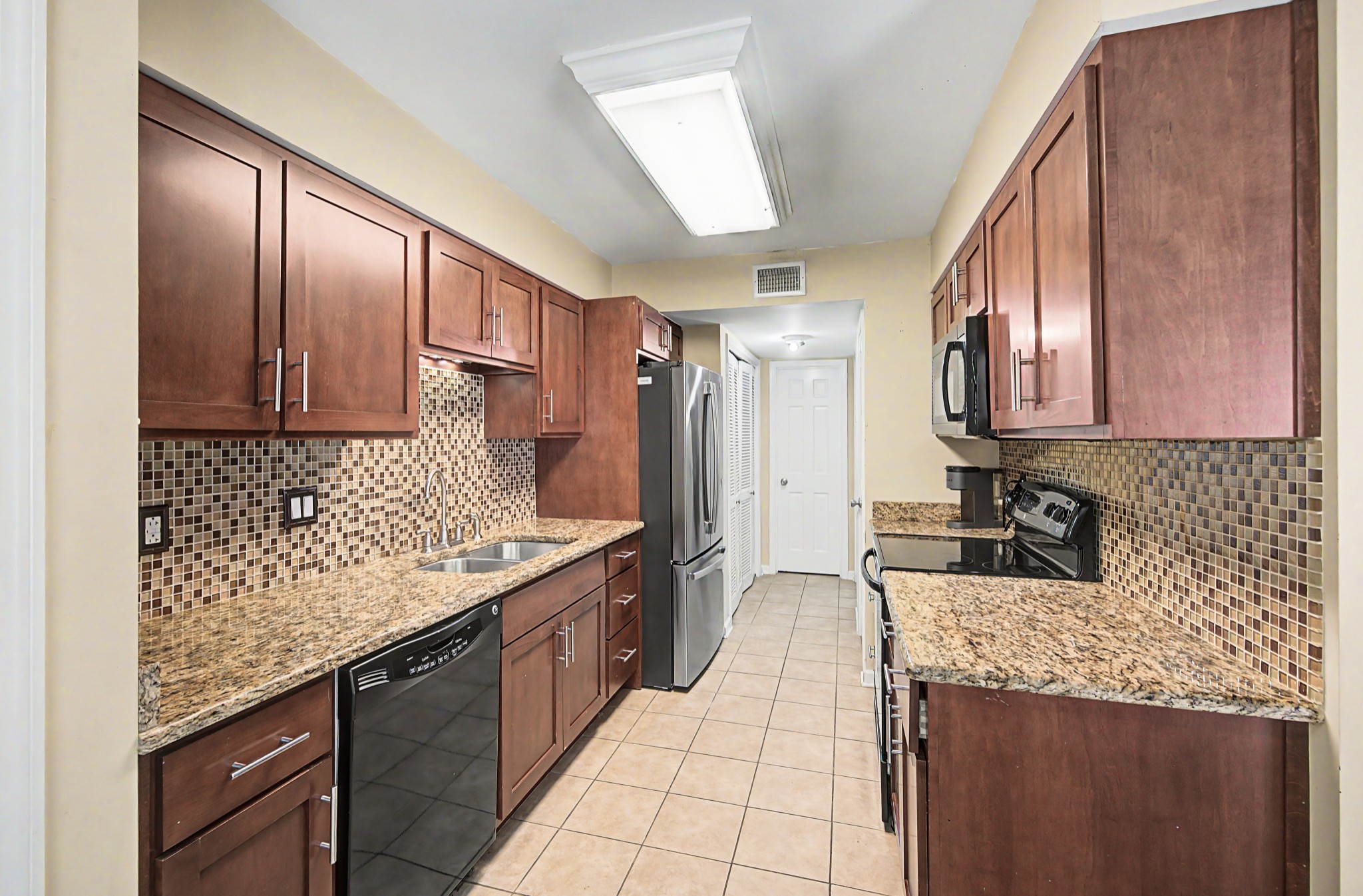 8300 Sawyer Brown Rd Unit: A304