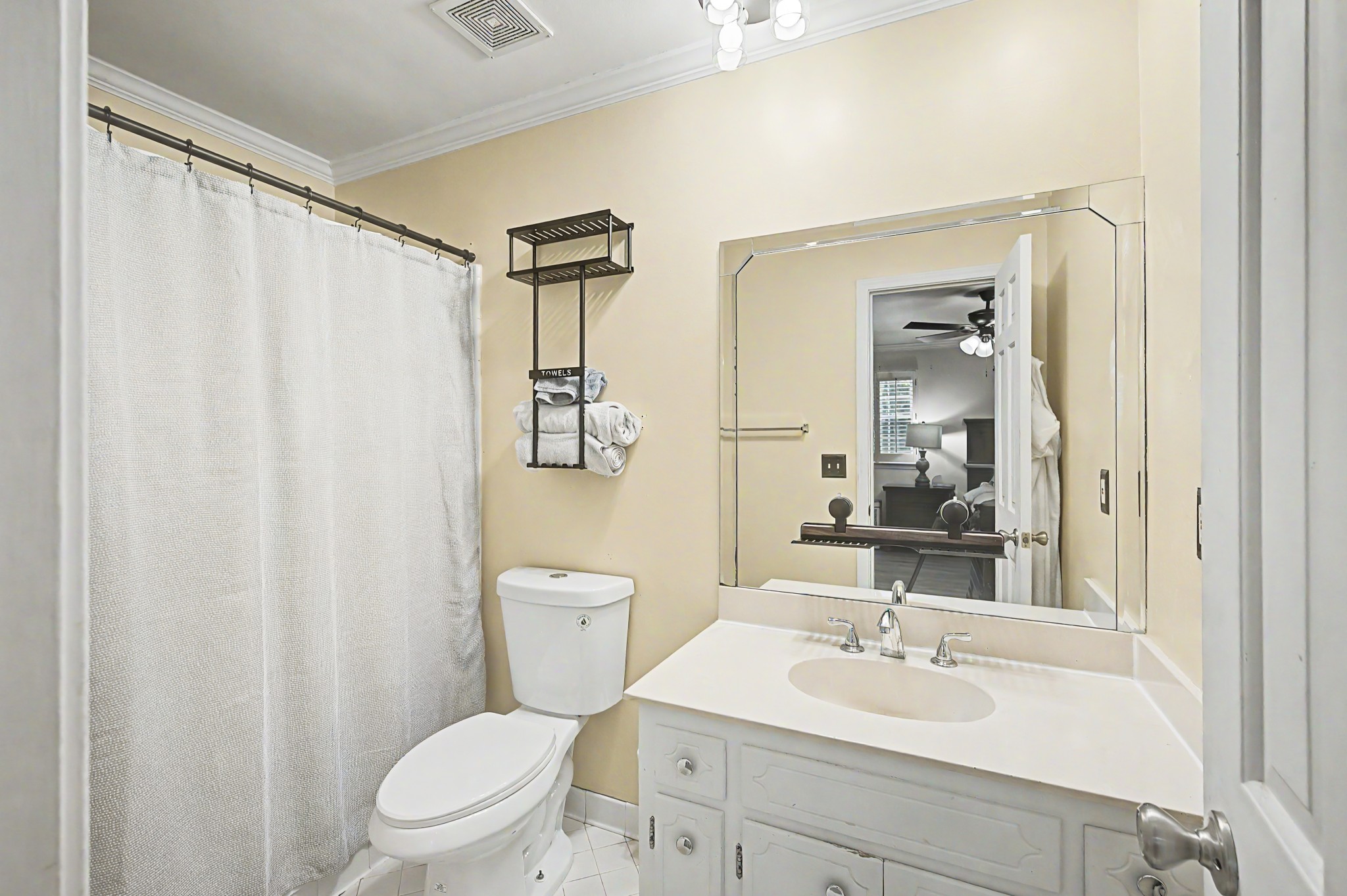8300 Sawyer Brown Rd Unit: A304