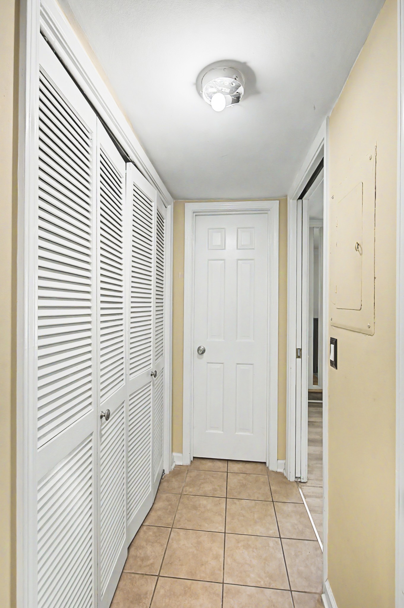 8300 Sawyer Brown Rd Unit: A304