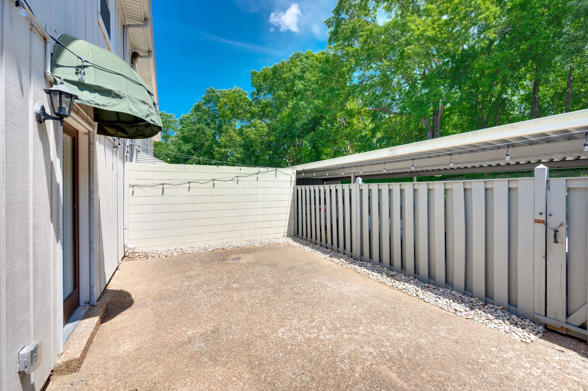 8300 Sawyer Brown Rd Unit: A304