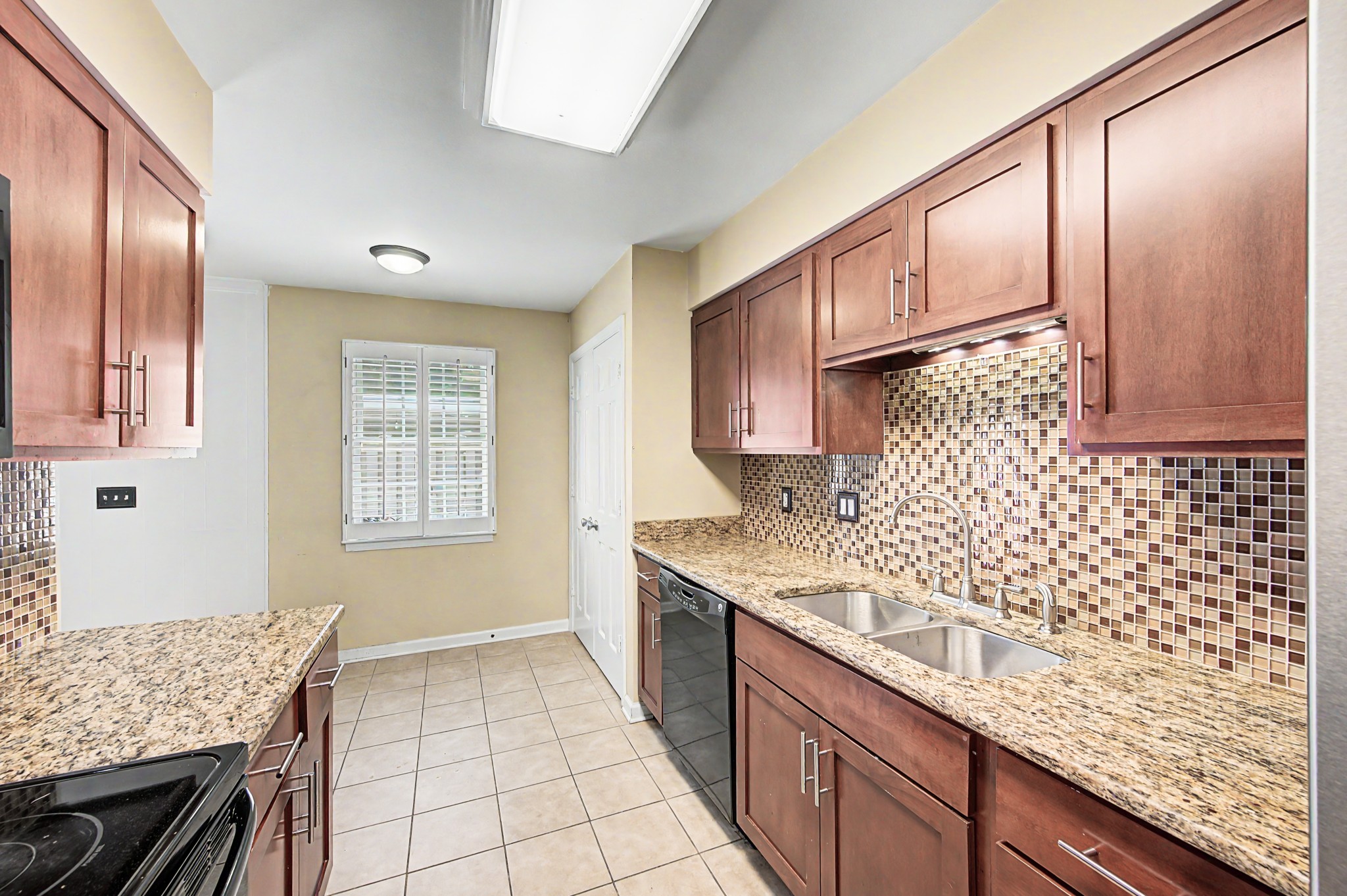 8300 Sawyer Brown Rd Unit: A304