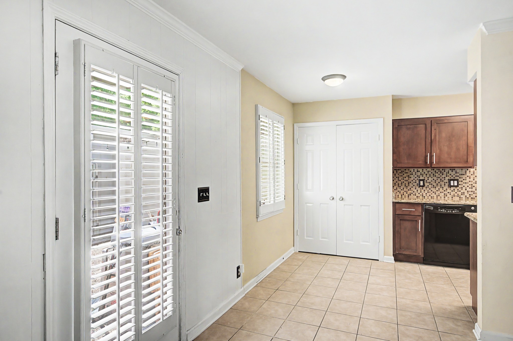 8300 Sawyer Brown Rd Unit: A304