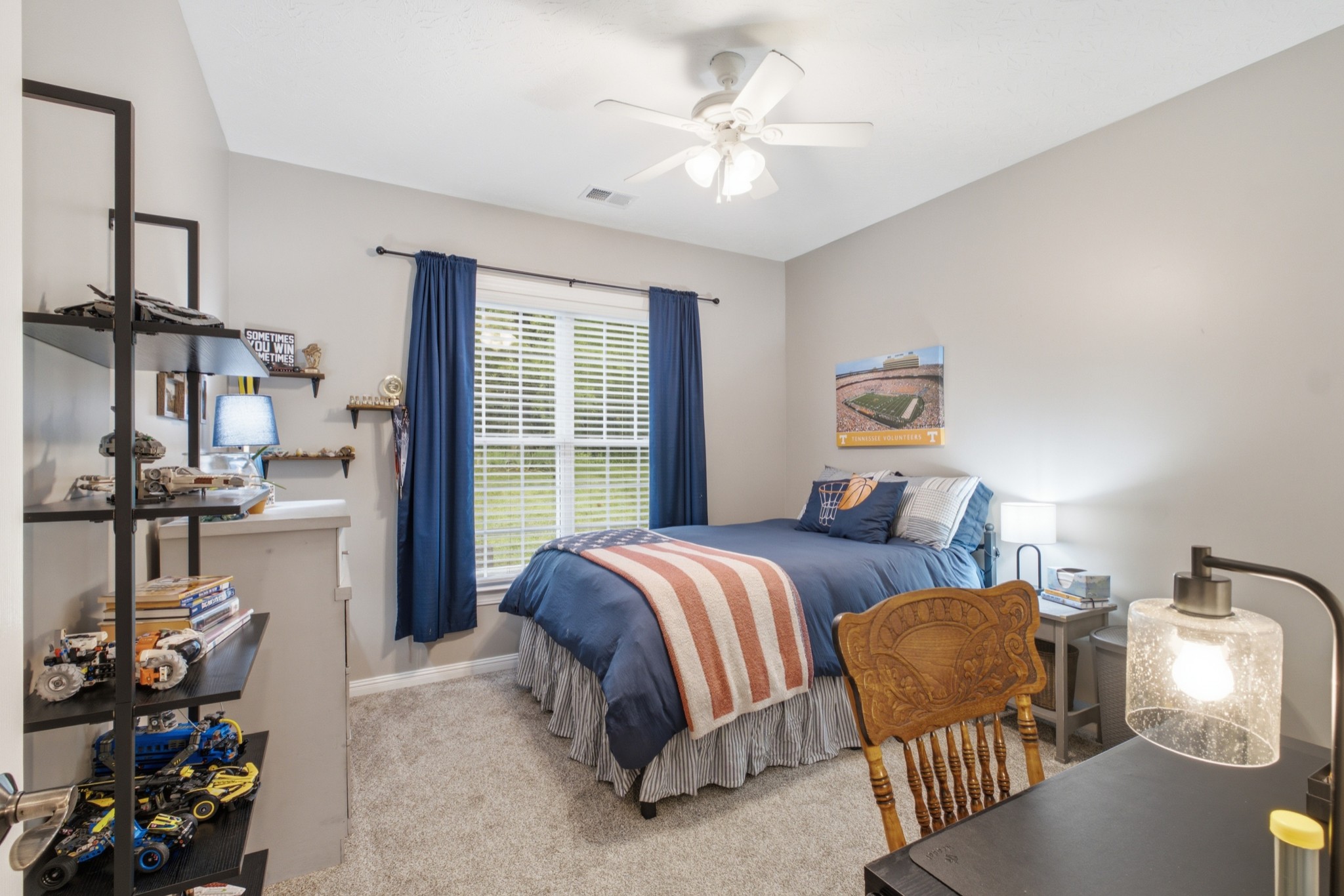 125 N Maple Ridge Ln