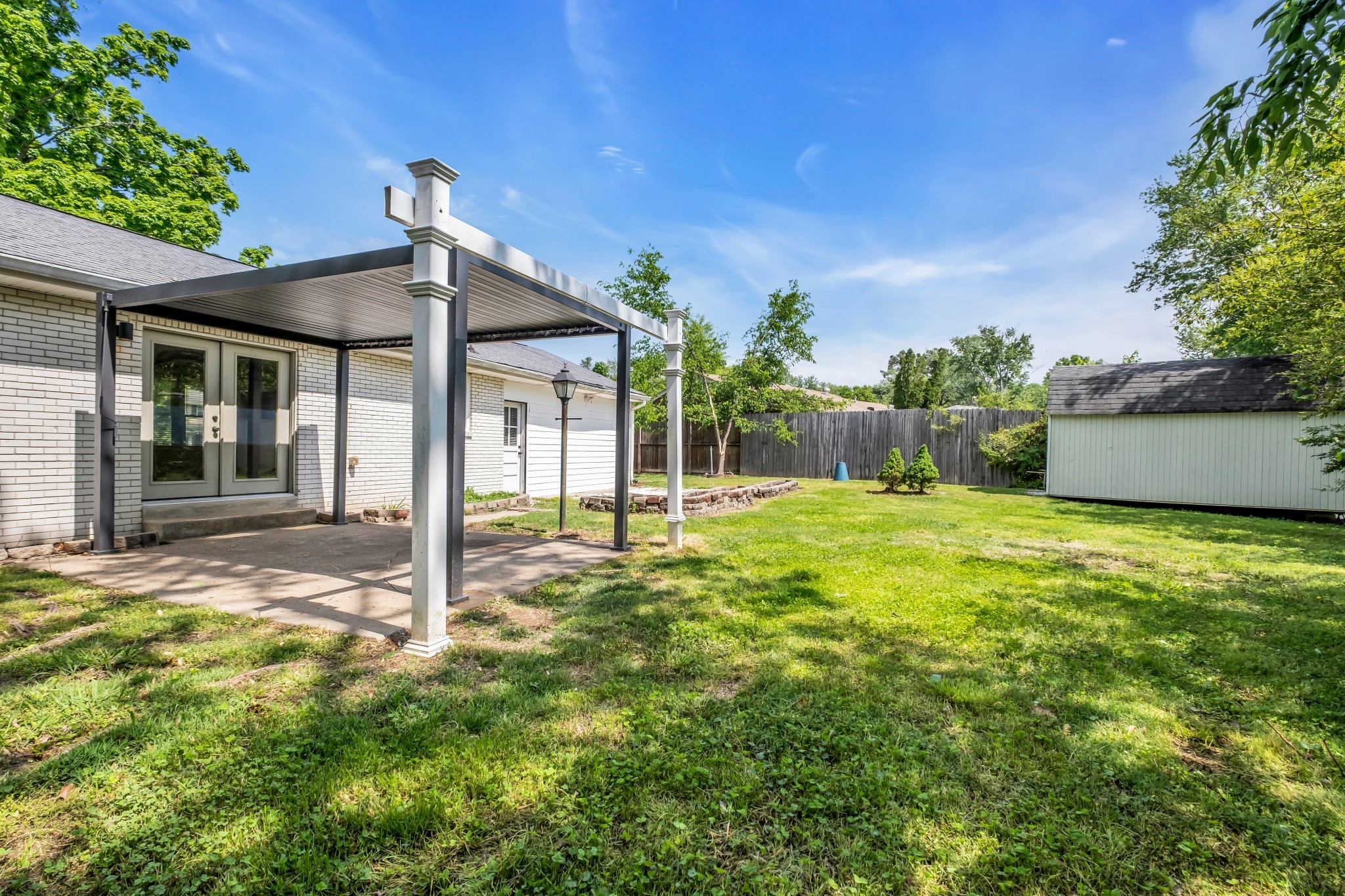 138 Carriage Dr