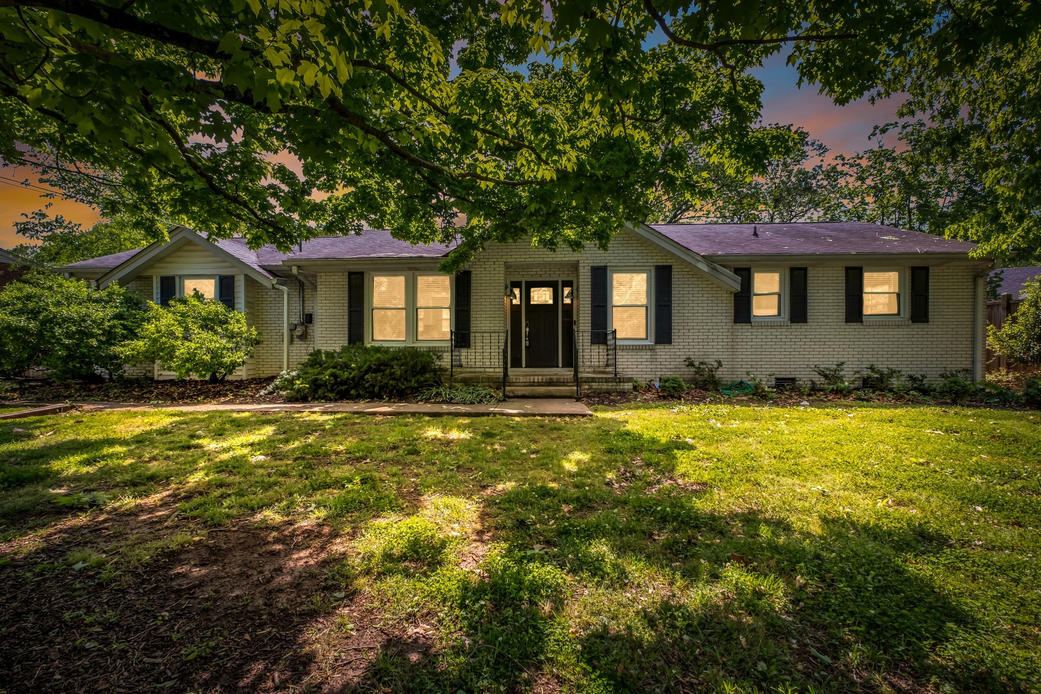 138 Carriage Dr