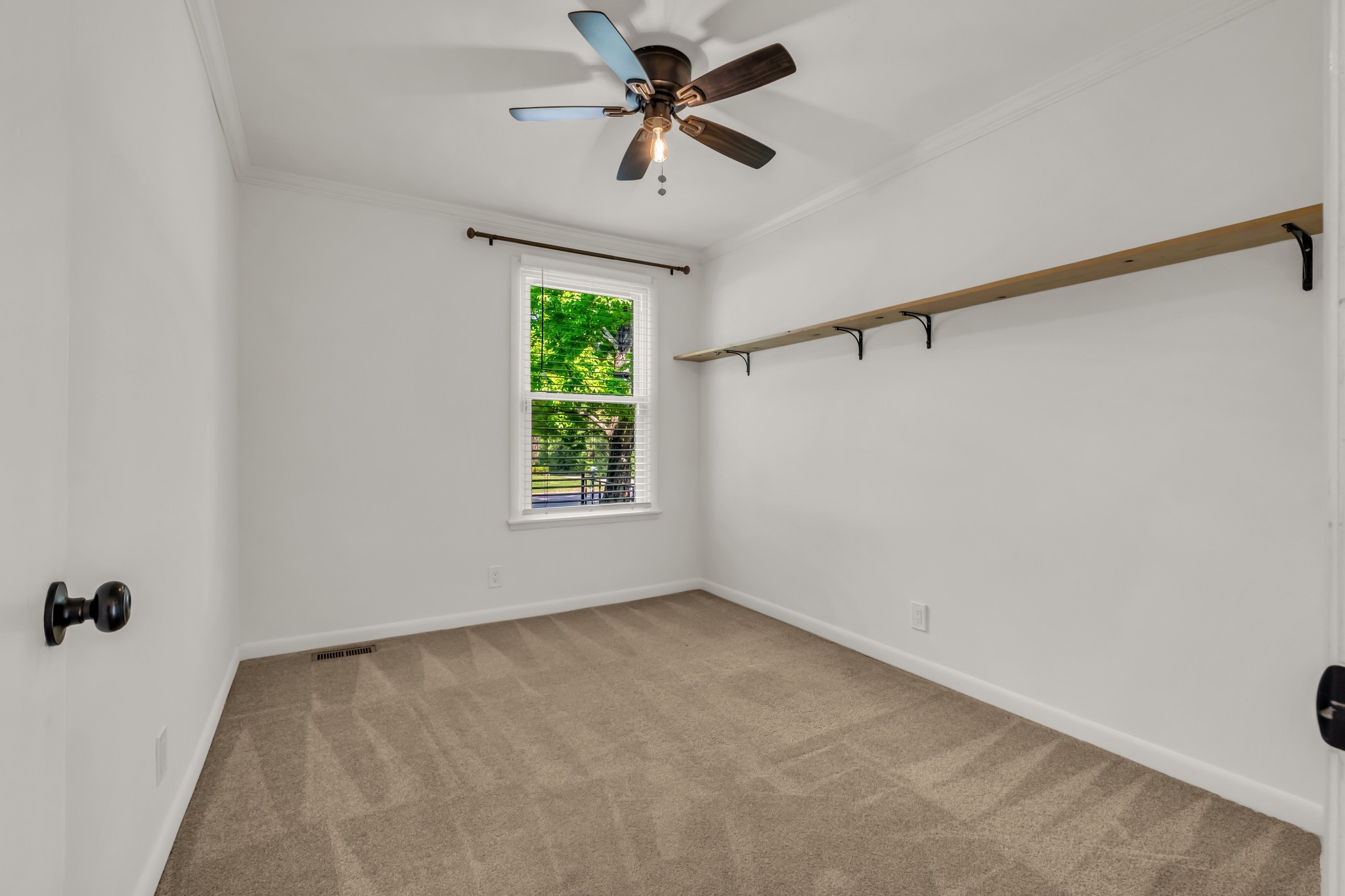 138 Carriage Dr