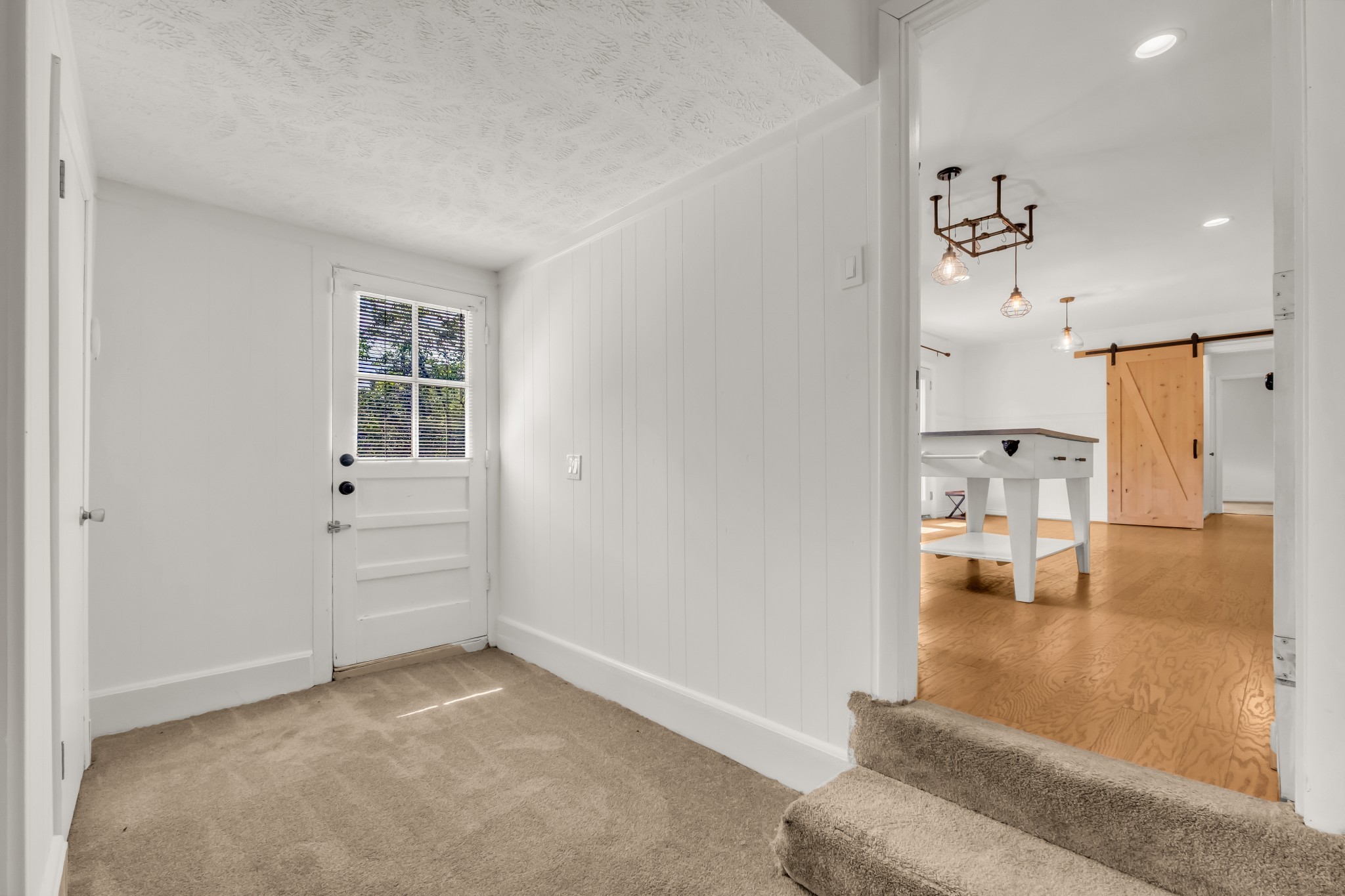 138 Carriage Dr