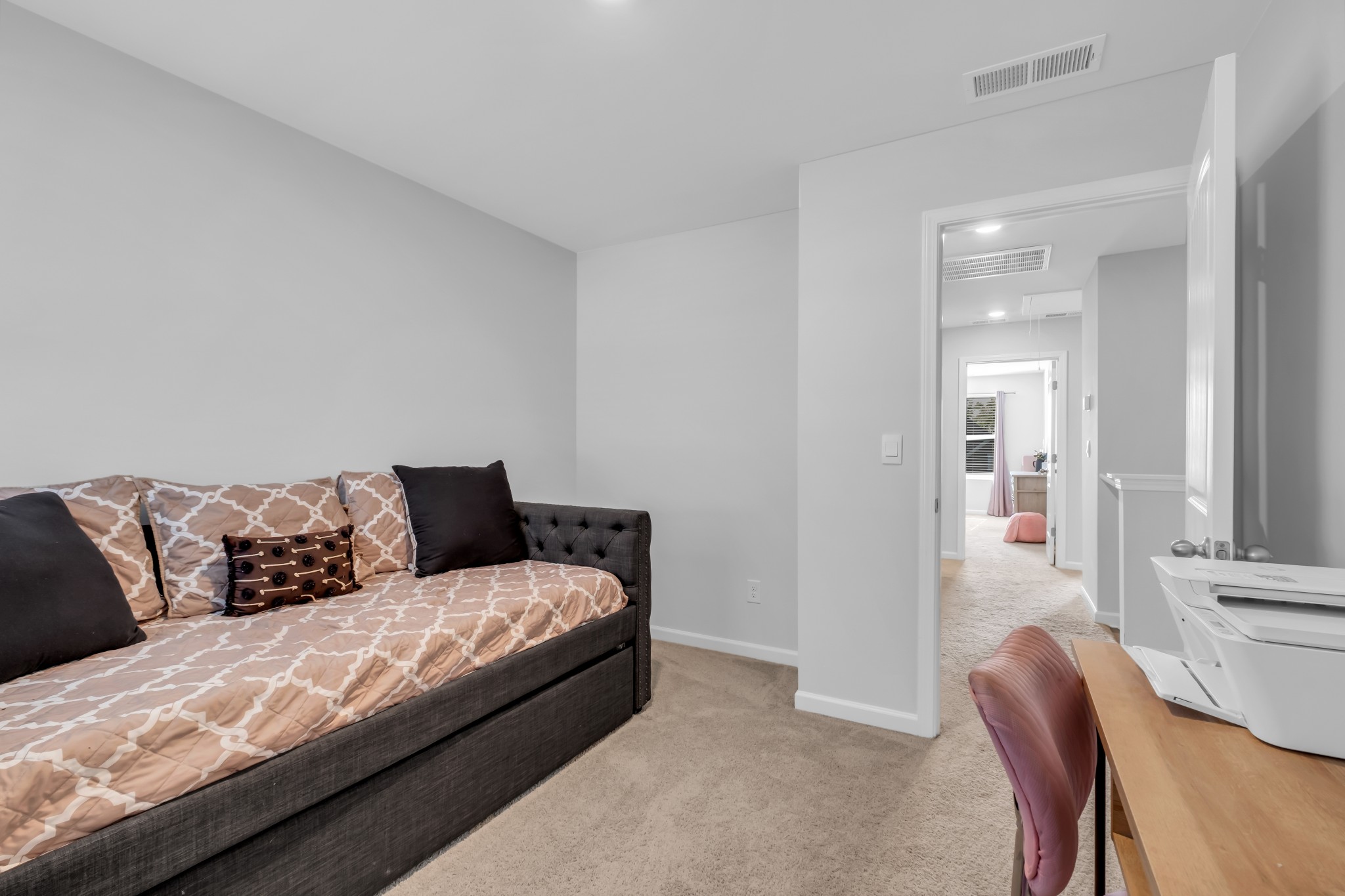 1064 Linn Cove Ct