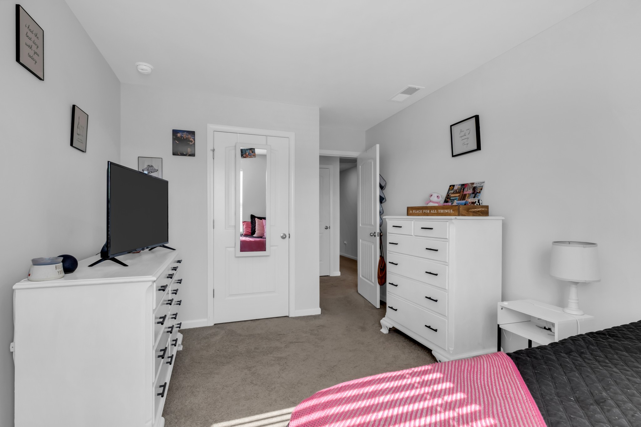1064 Linn Cove Ct