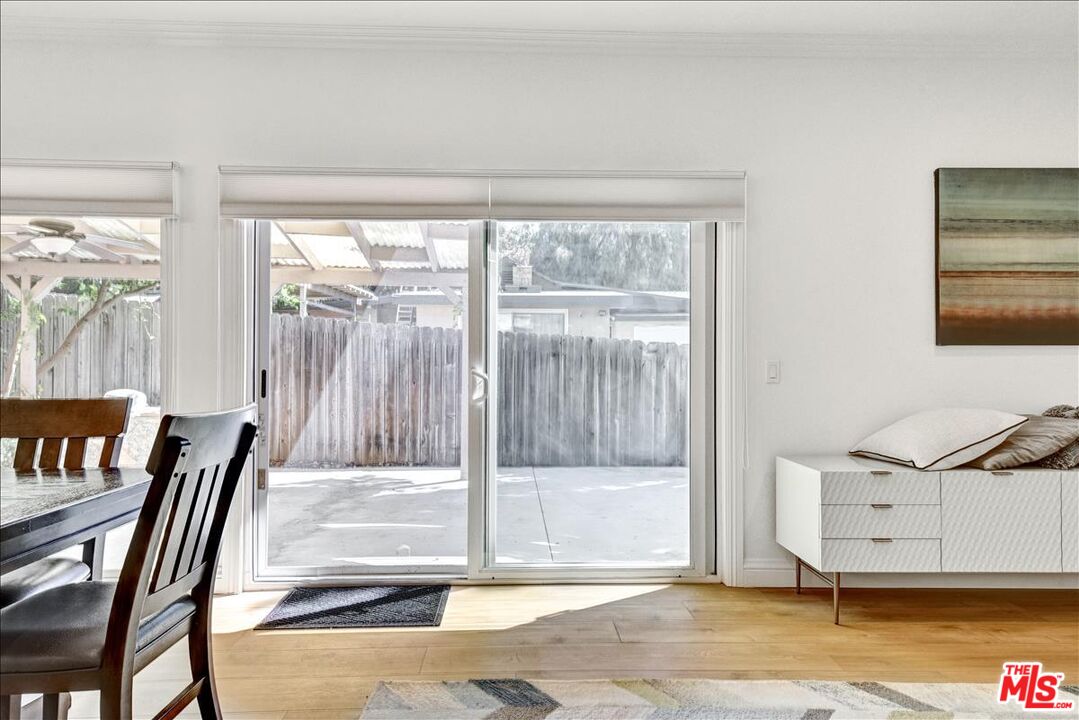9230 W LAKEVIEW TER