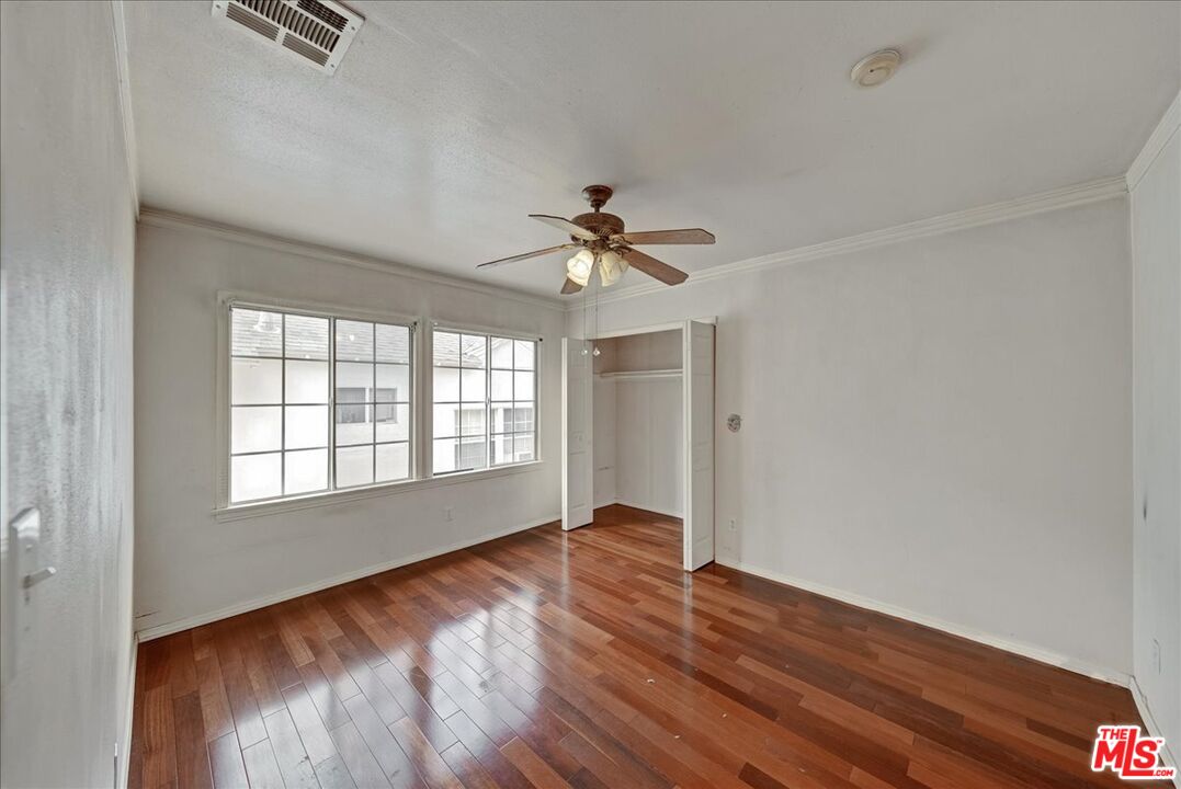 825 N Verdugo Rd