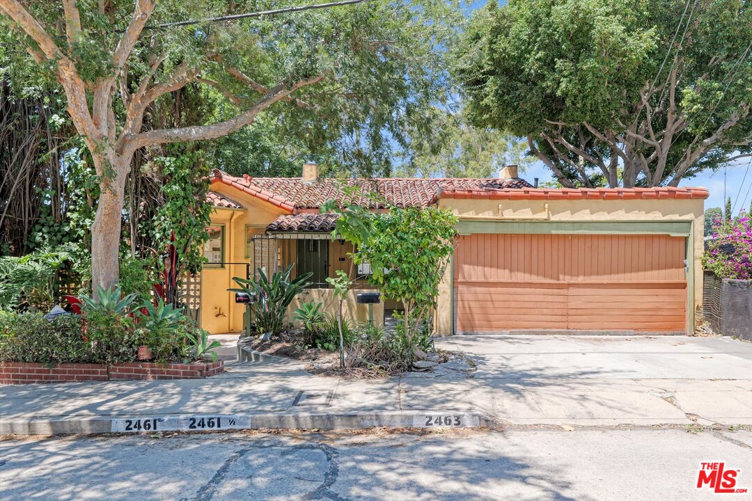 2461 McCready Ave