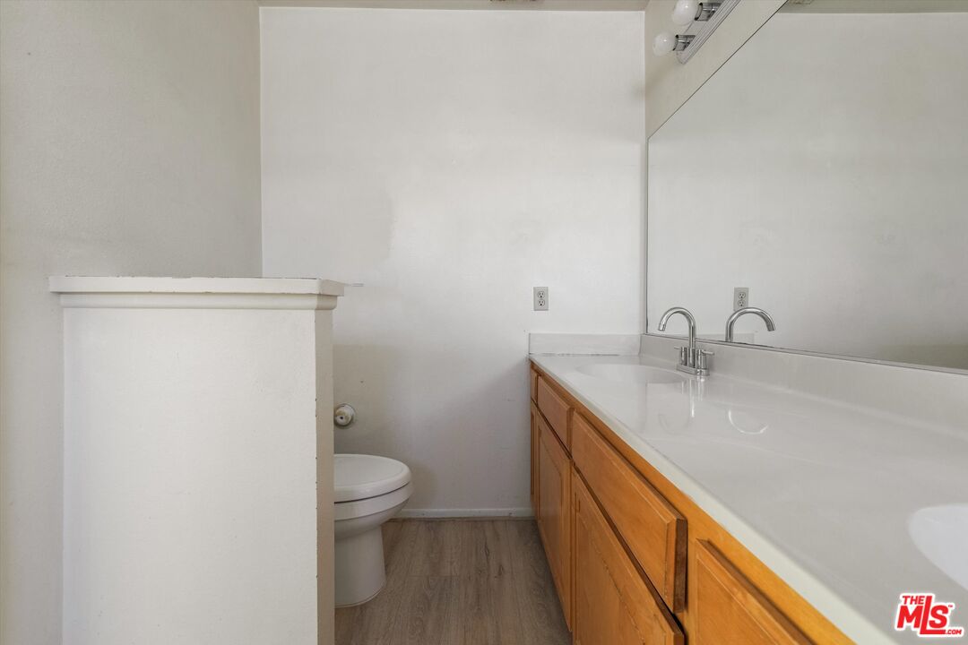 3477 Vicki Ct