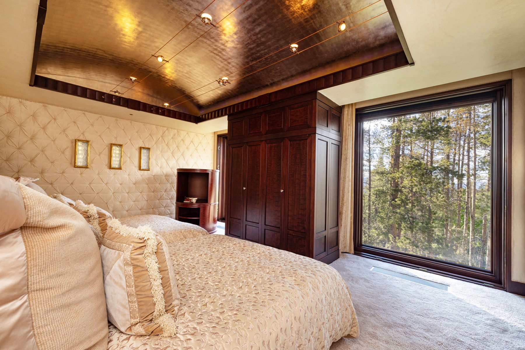 2400 Casteel Creek 