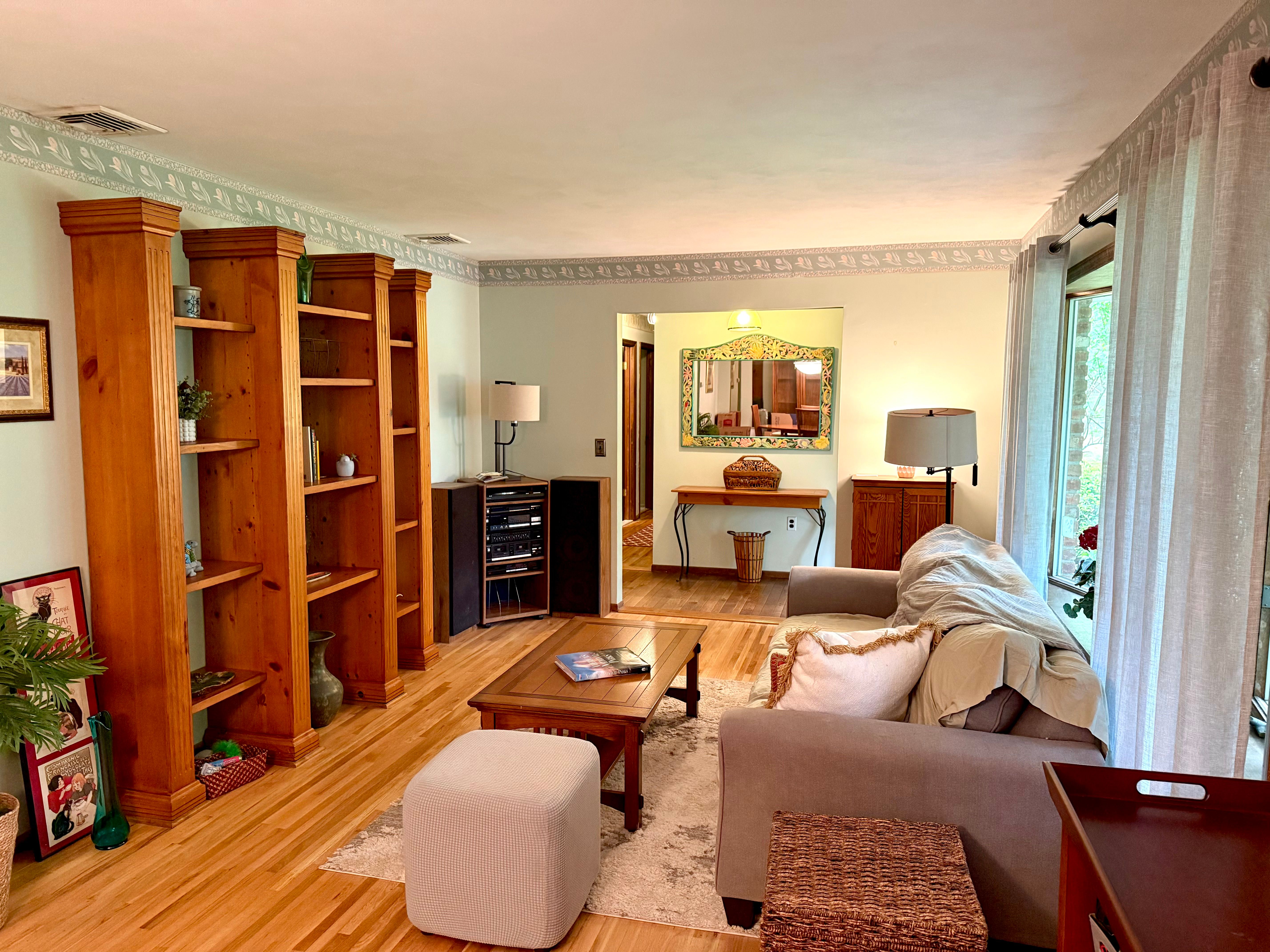 33A Hillside Avenue