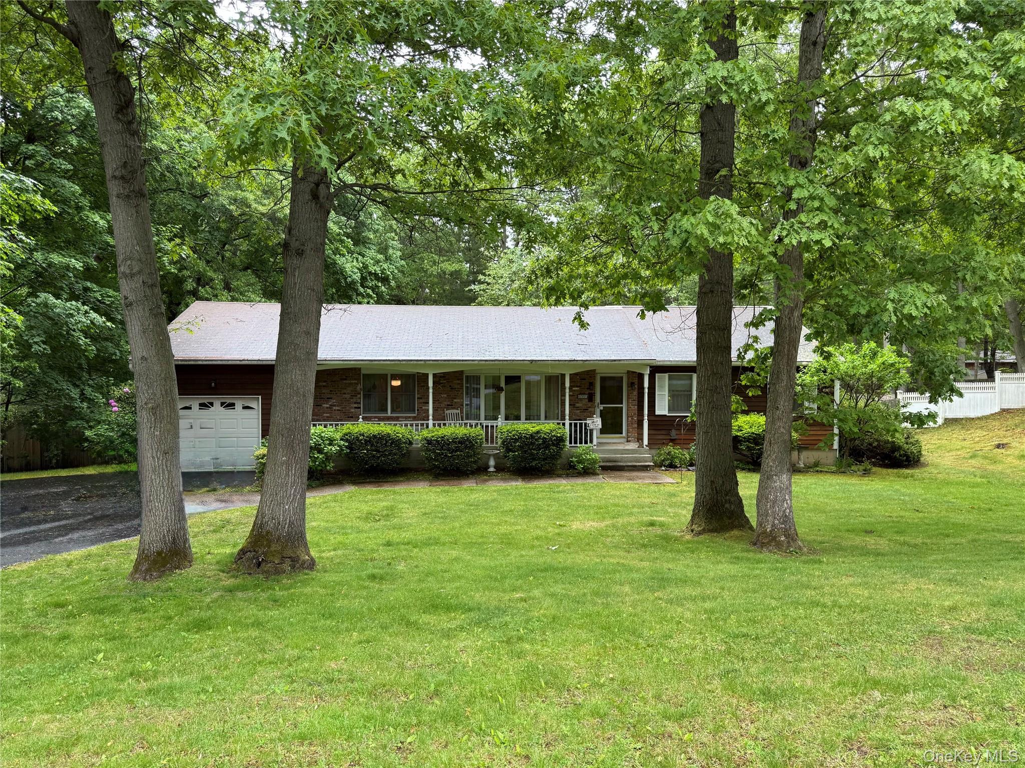 33A Hillside Avenue