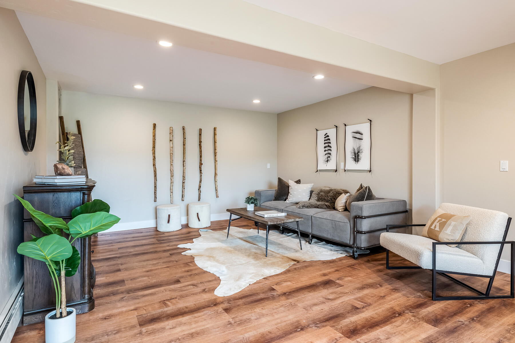 686 Mesa Dr. 