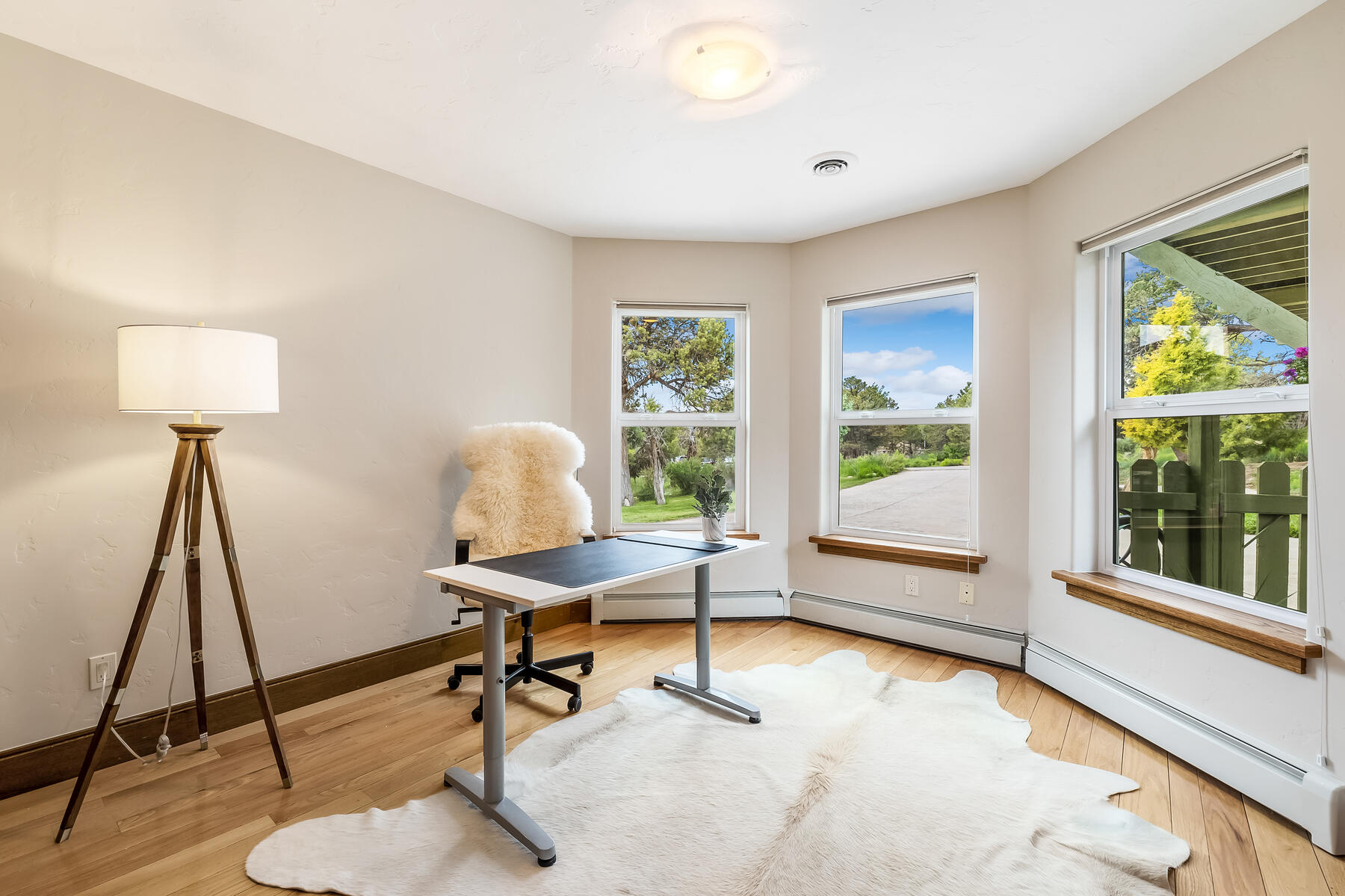 686 Mesa Dr. 