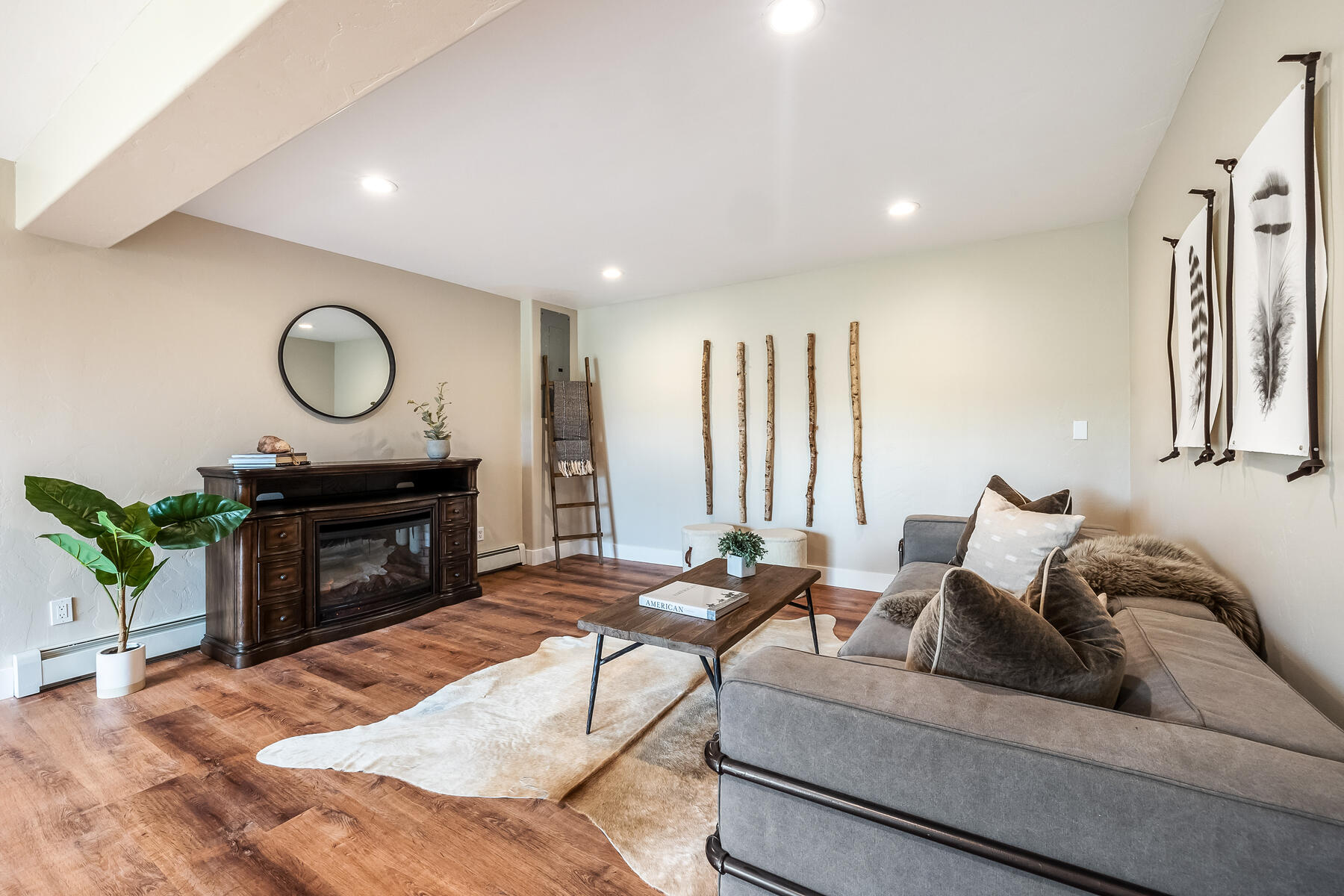 686 Mesa Dr. 