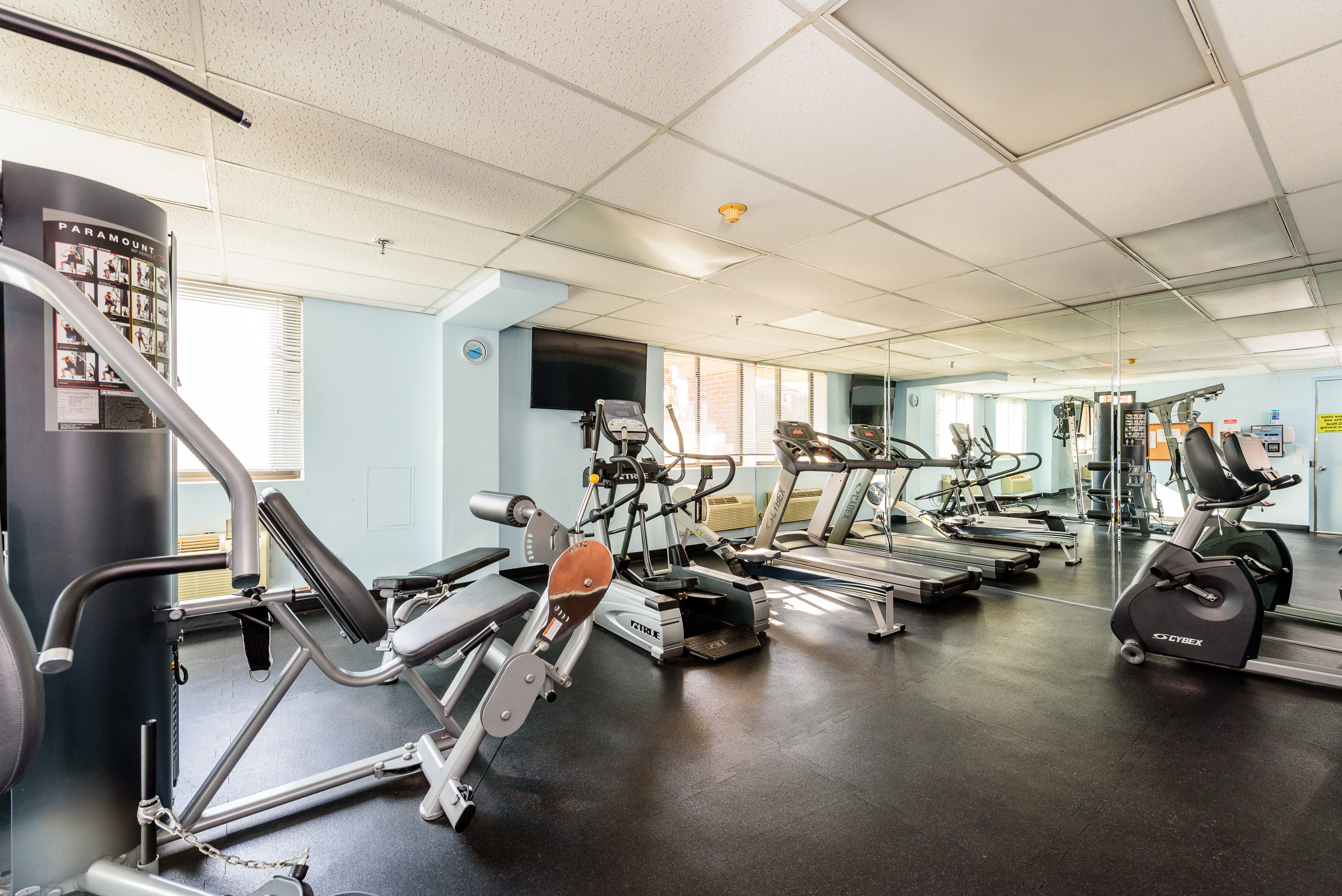 750 W Broadway Unit# 3M