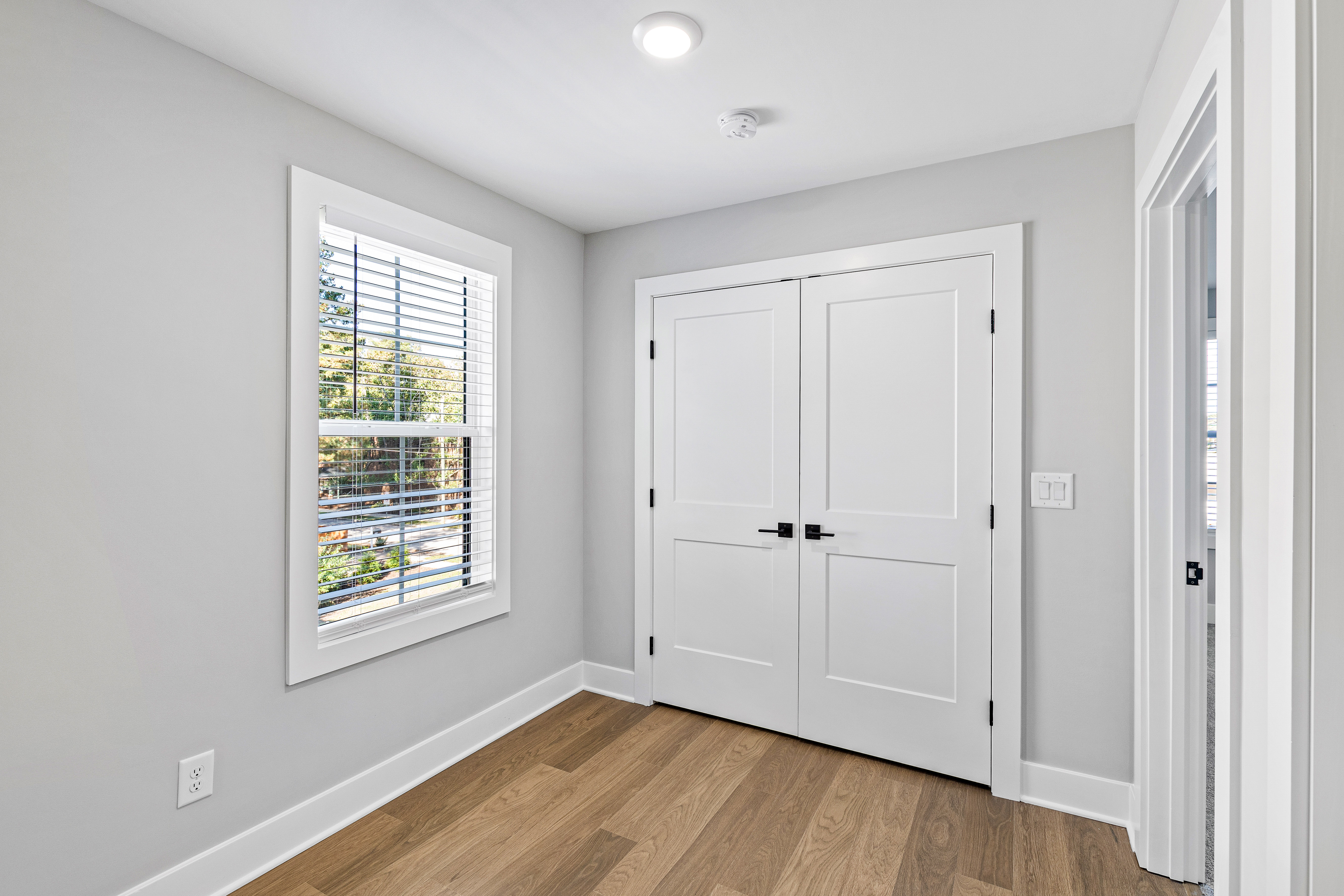 1132/1134 Cedarhurst Drive Raleigh, NC 27609 