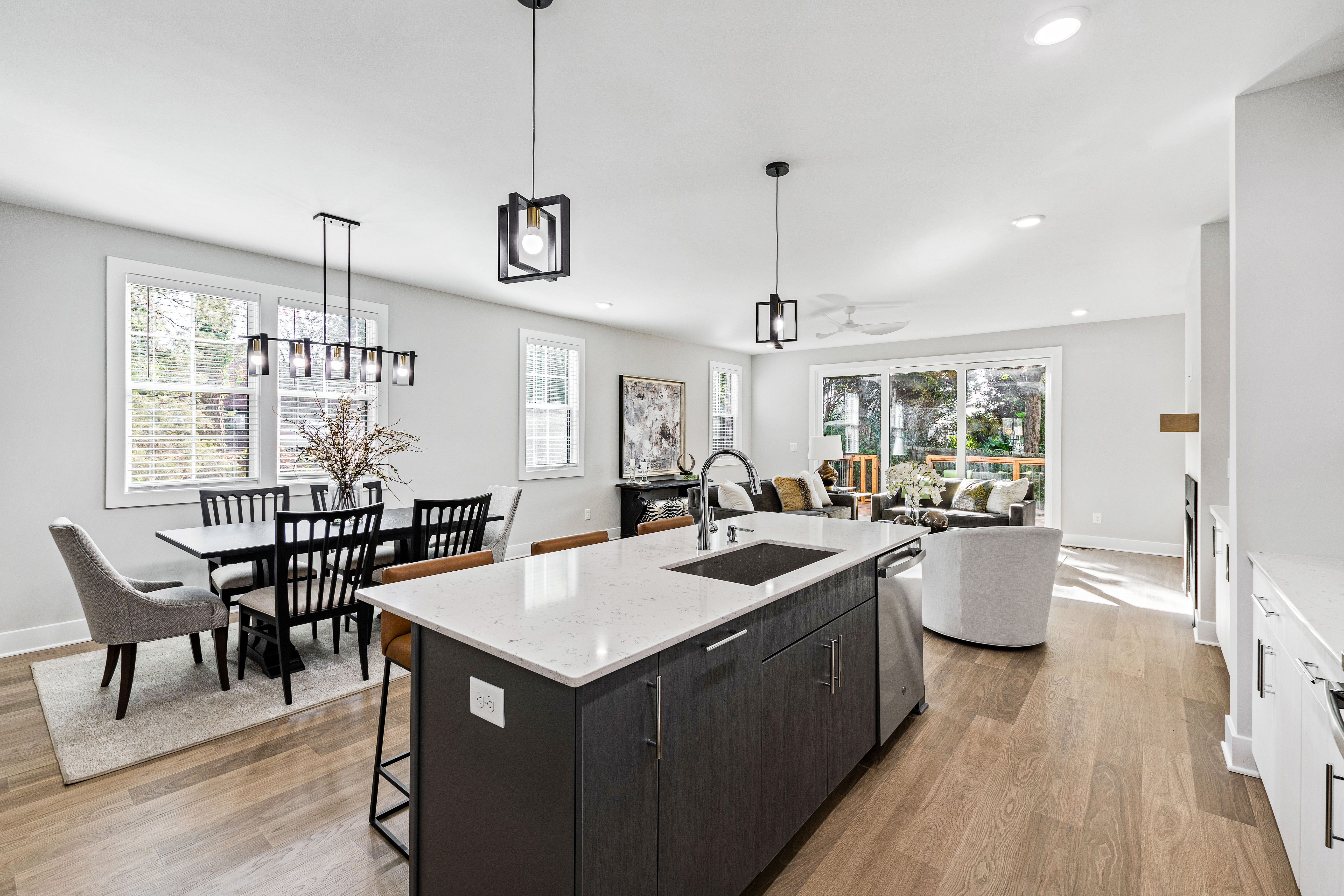 1132/1134 Cedarhurst Drive Raleigh, NC 27609 