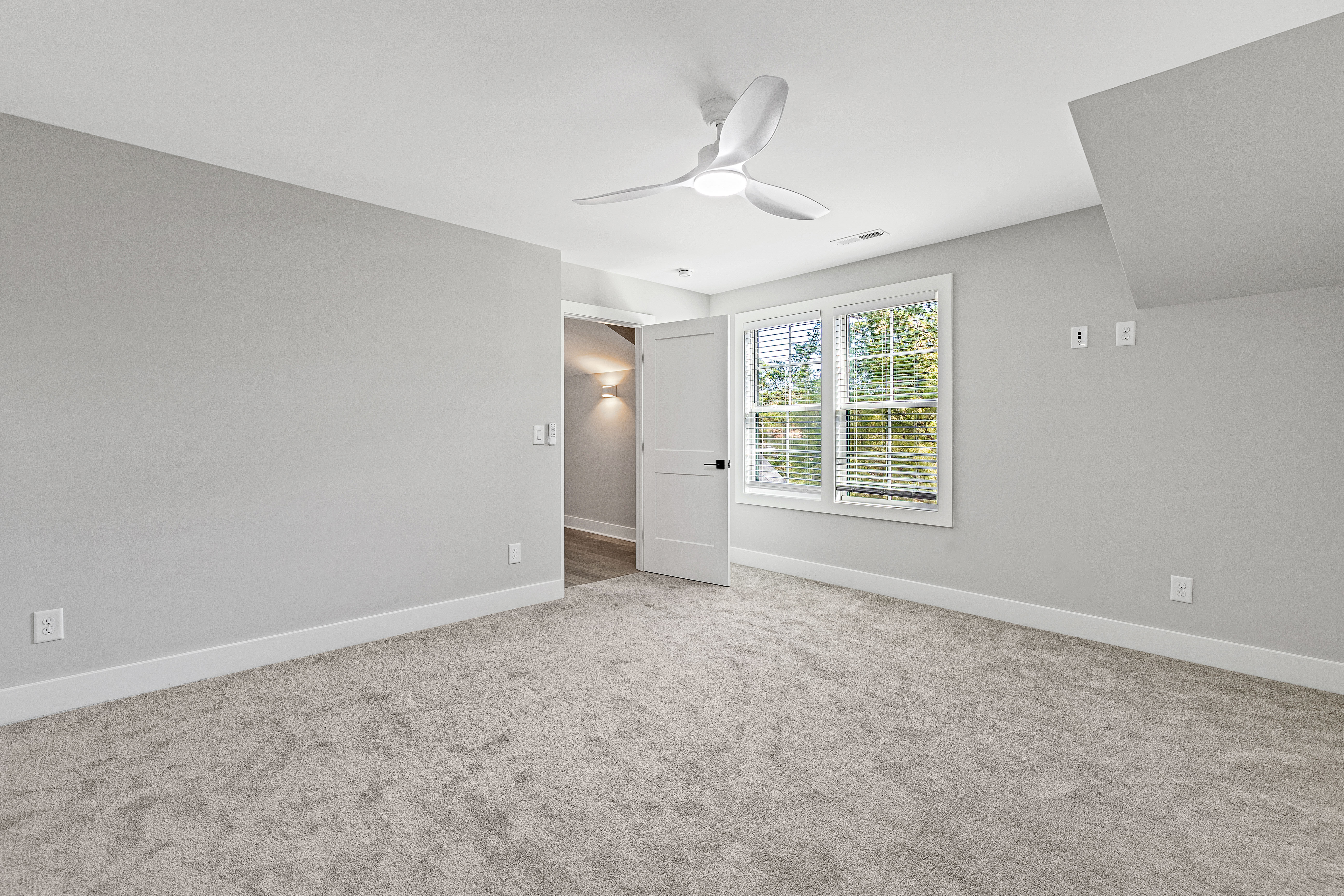 1132/1134 Cedarhurst Drive Raleigh, NC 27609 