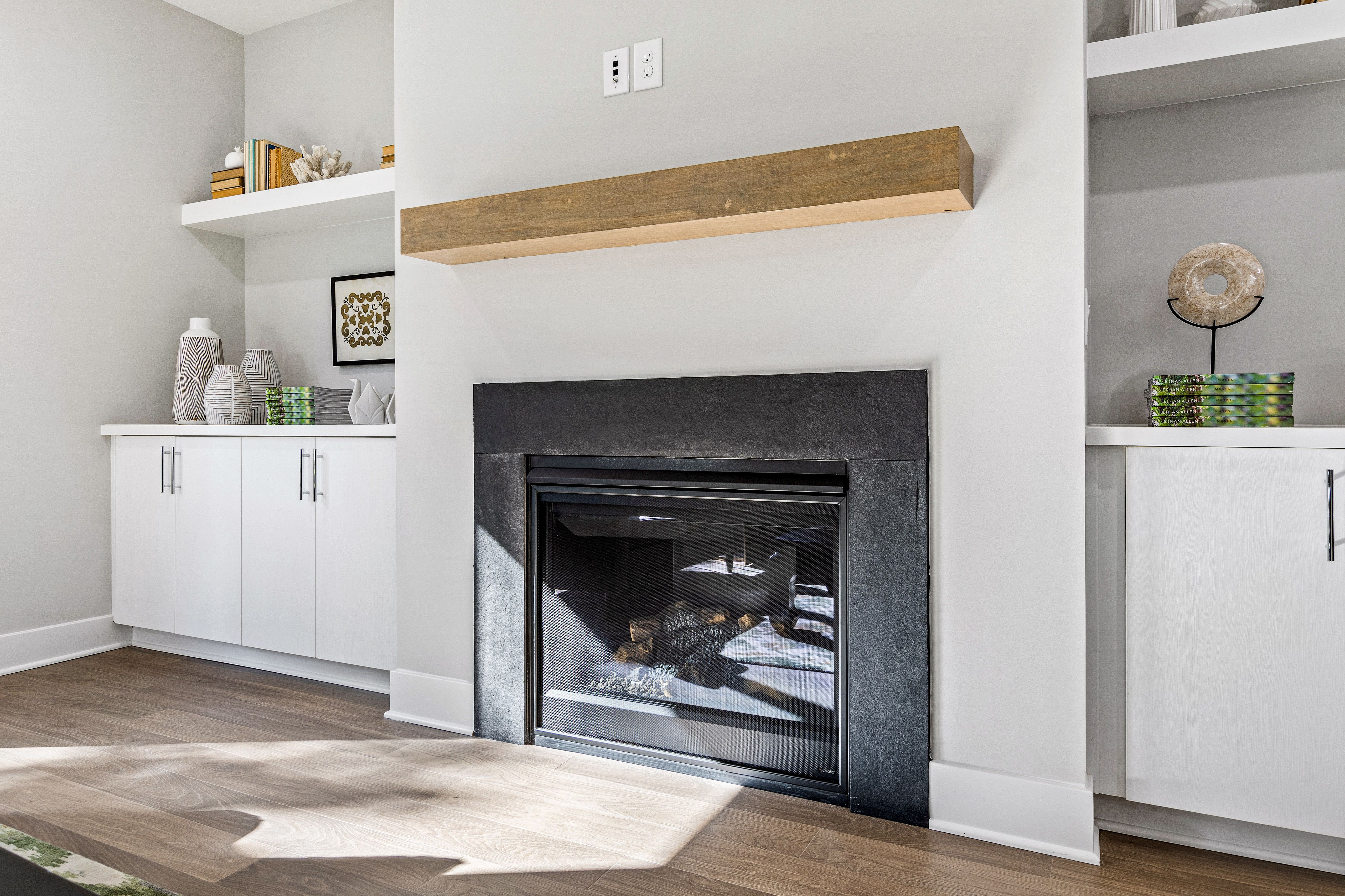 1132/1134 Cedarhurst Drive Raleigh, NC 27609 