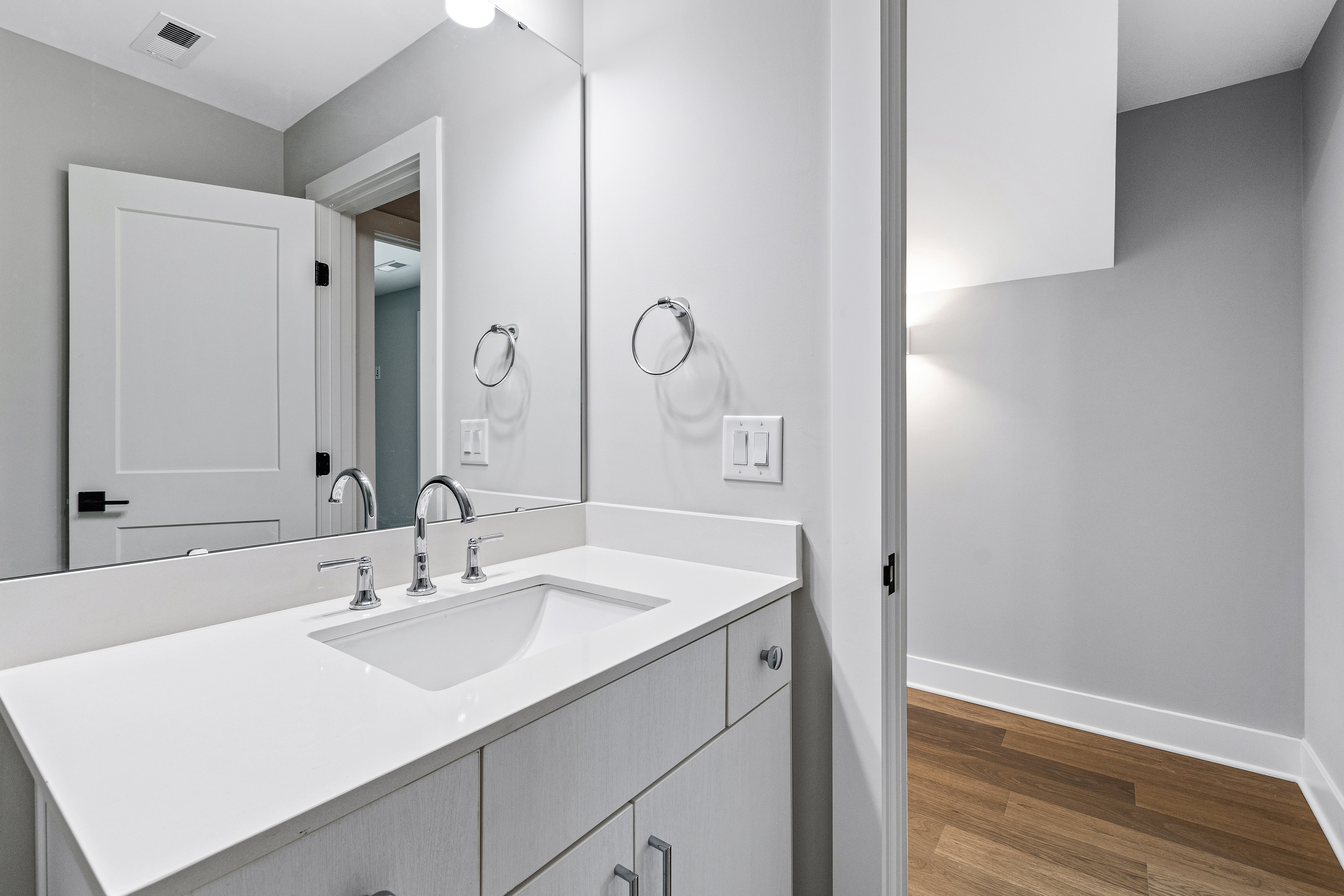 1132/1134 Cedarhurst Drive Raleigh, NC 27609 