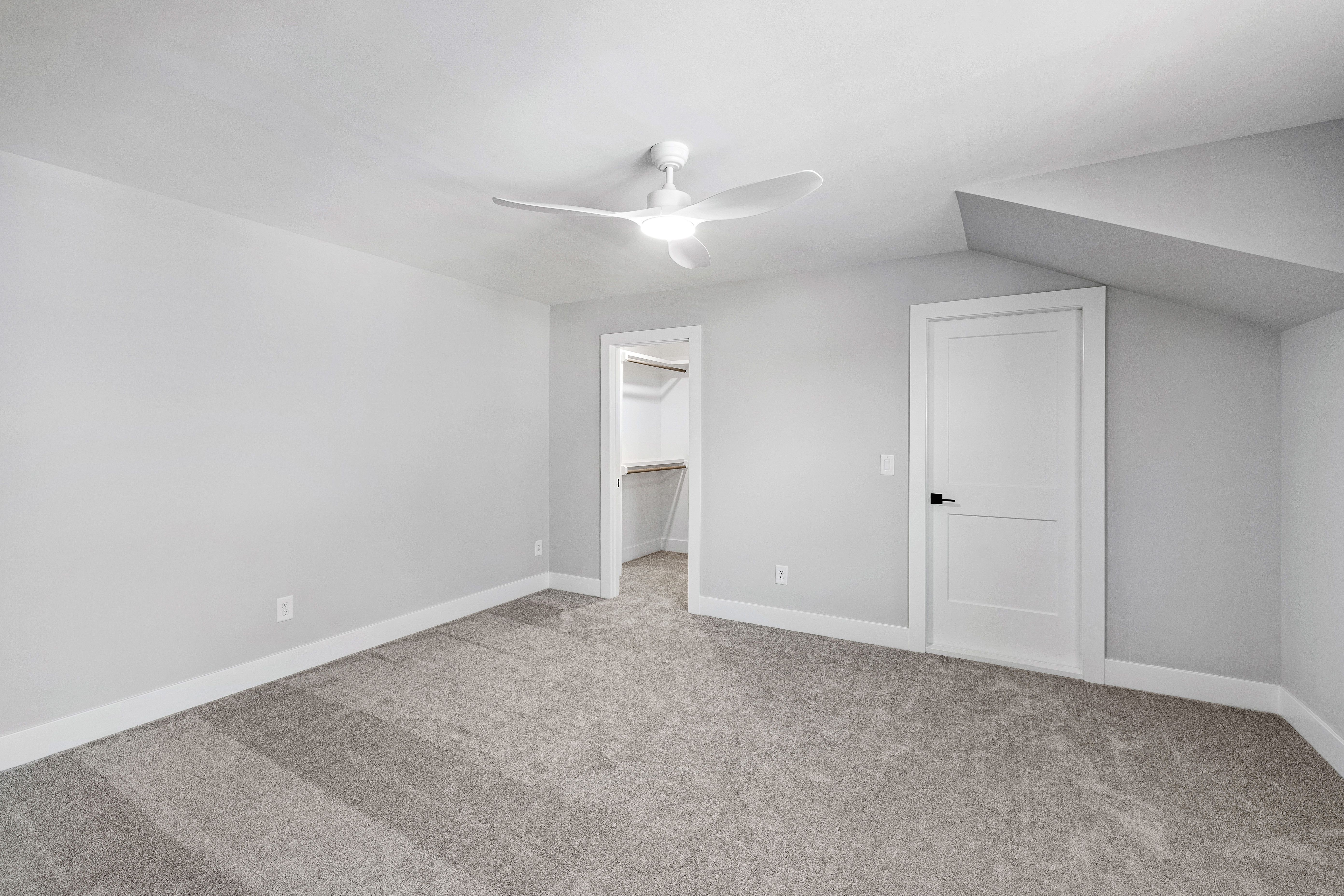 1132/1134 Cedarhurst Drive Raleigh, NC 27609 