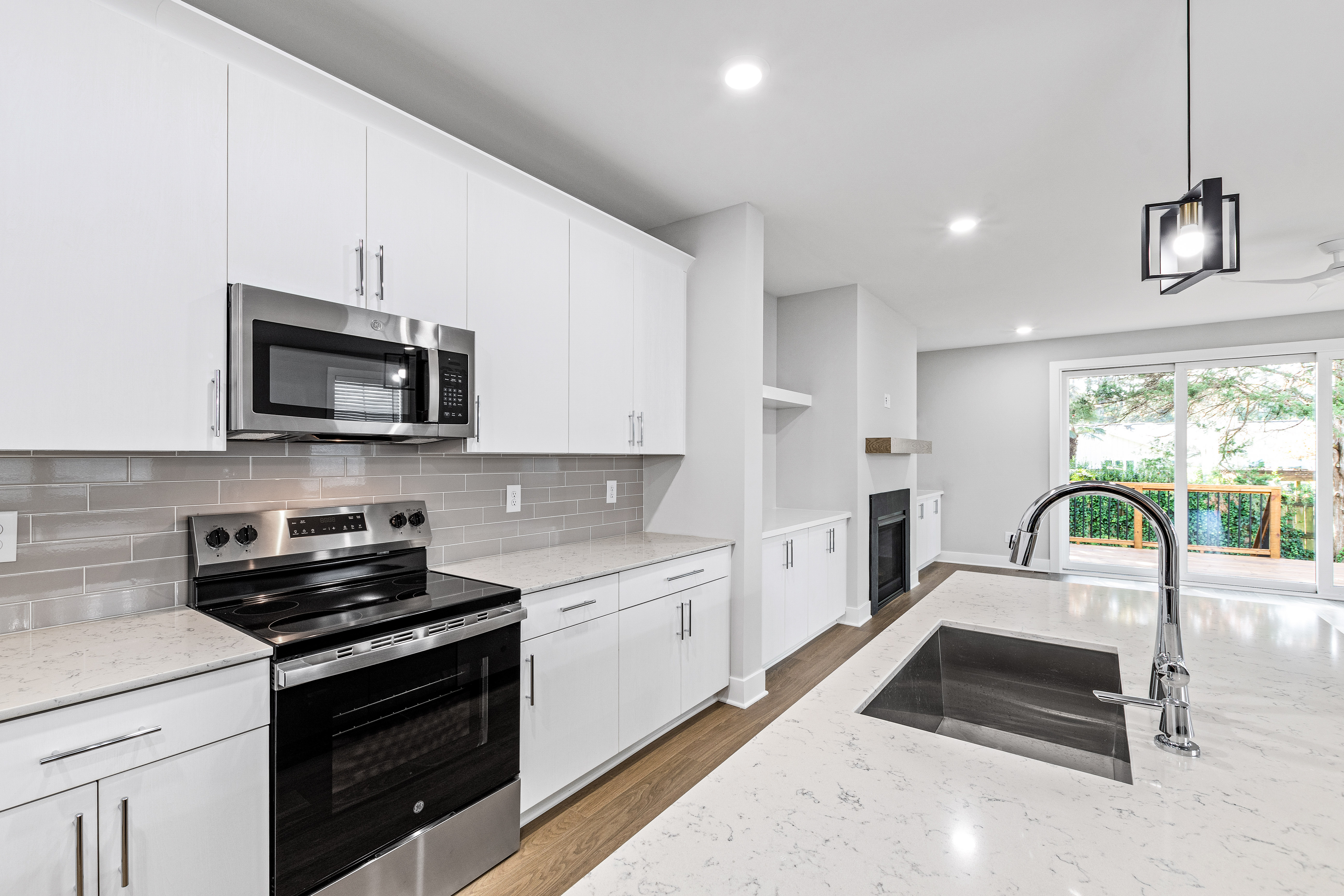 1132/1134 Cedarhurst Drive Raleigh, NC 27609 