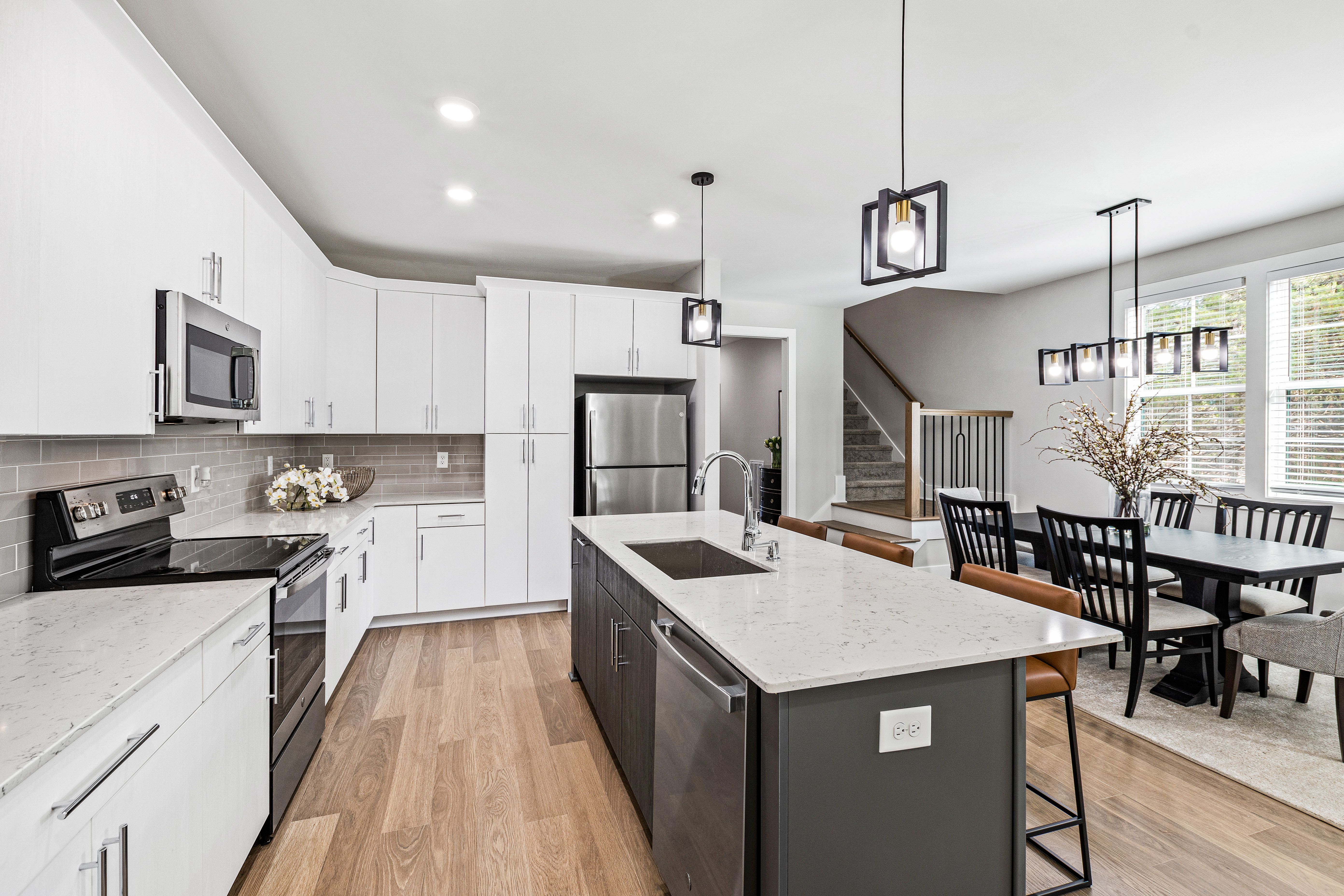 1132/1134 Cedarhurst Drive Raleigh, NC 27609 