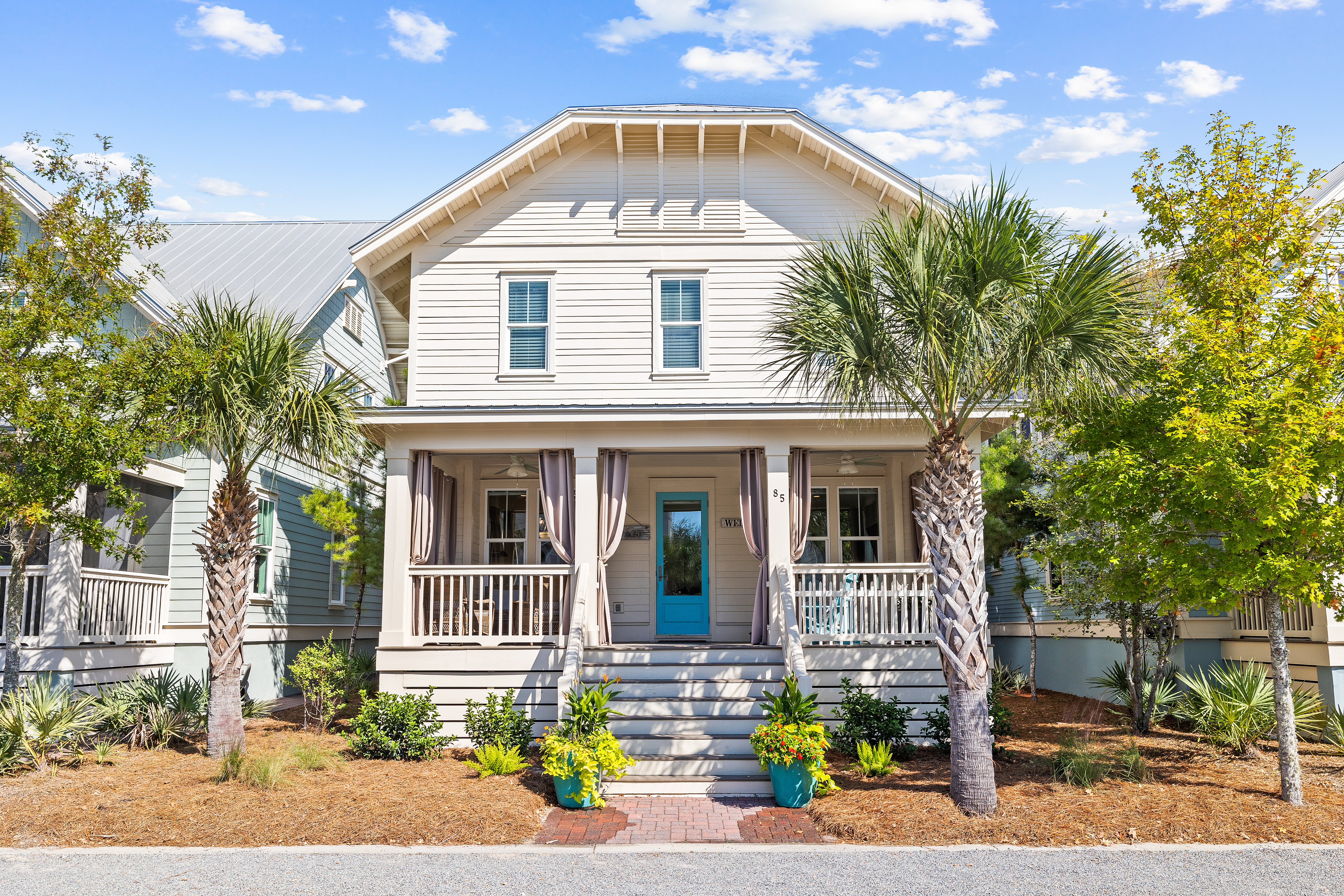 85 Clipper Street 