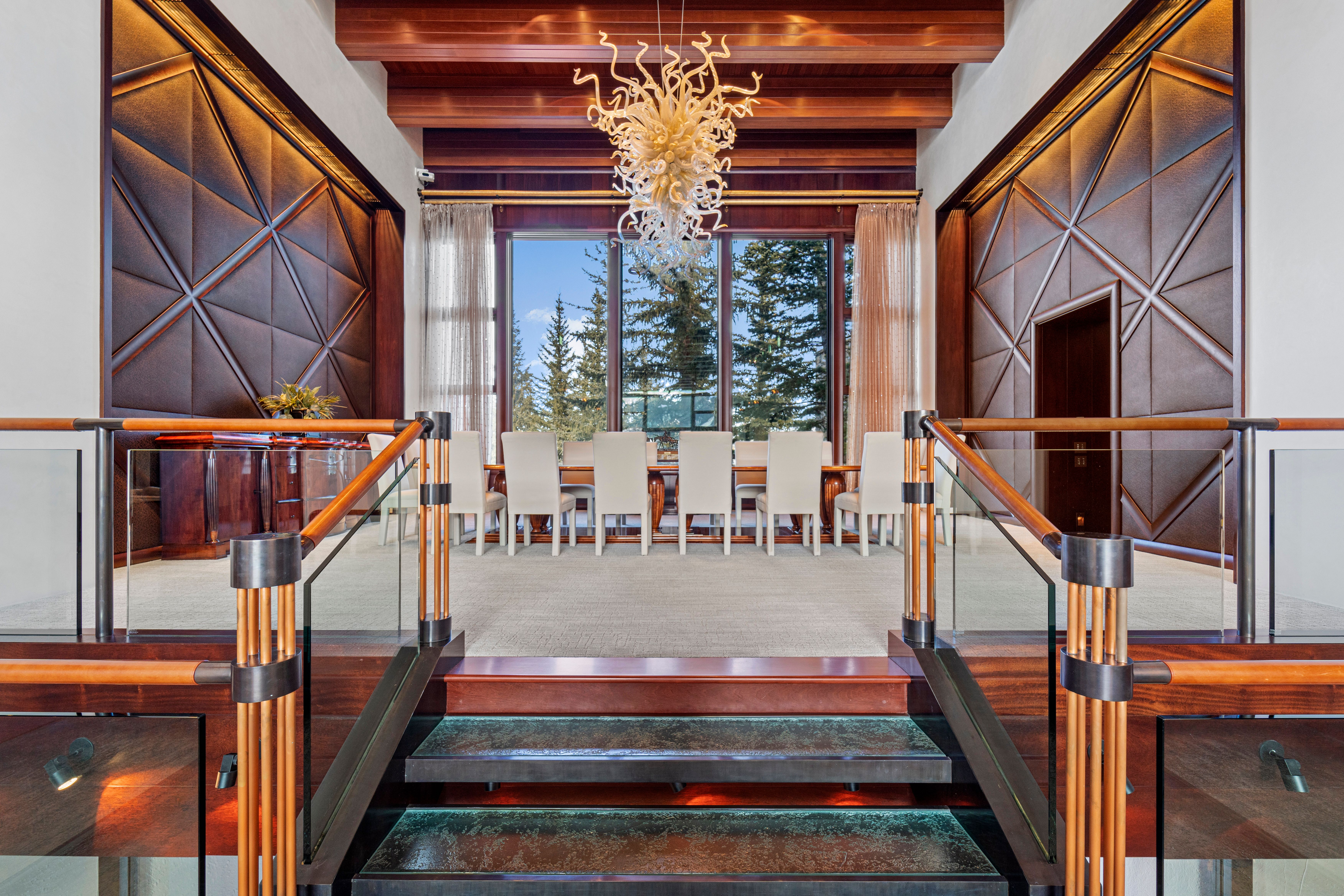 2400/1683  Casteel Creek Rd 