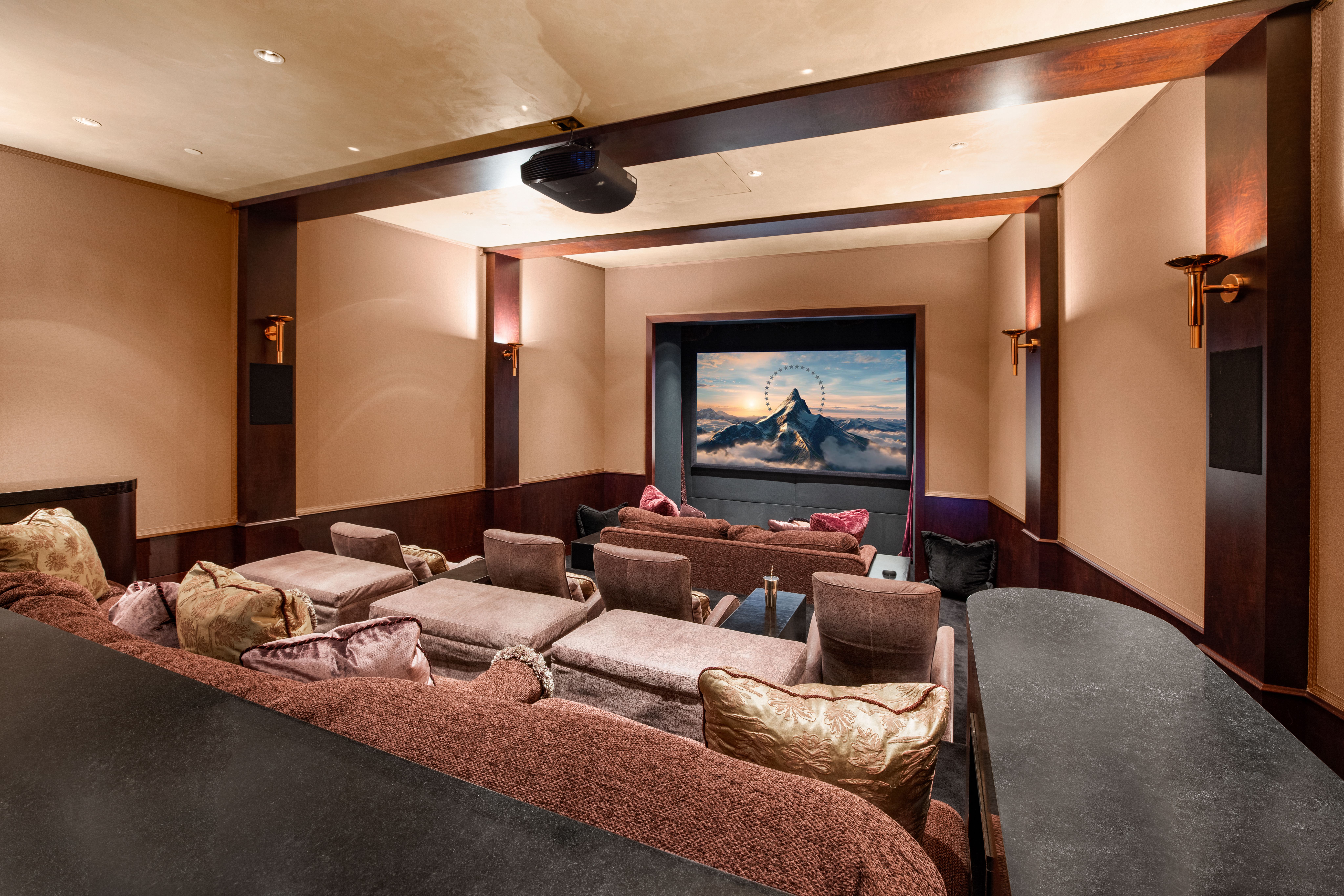 2400/1683  Casteel Creek Rd 