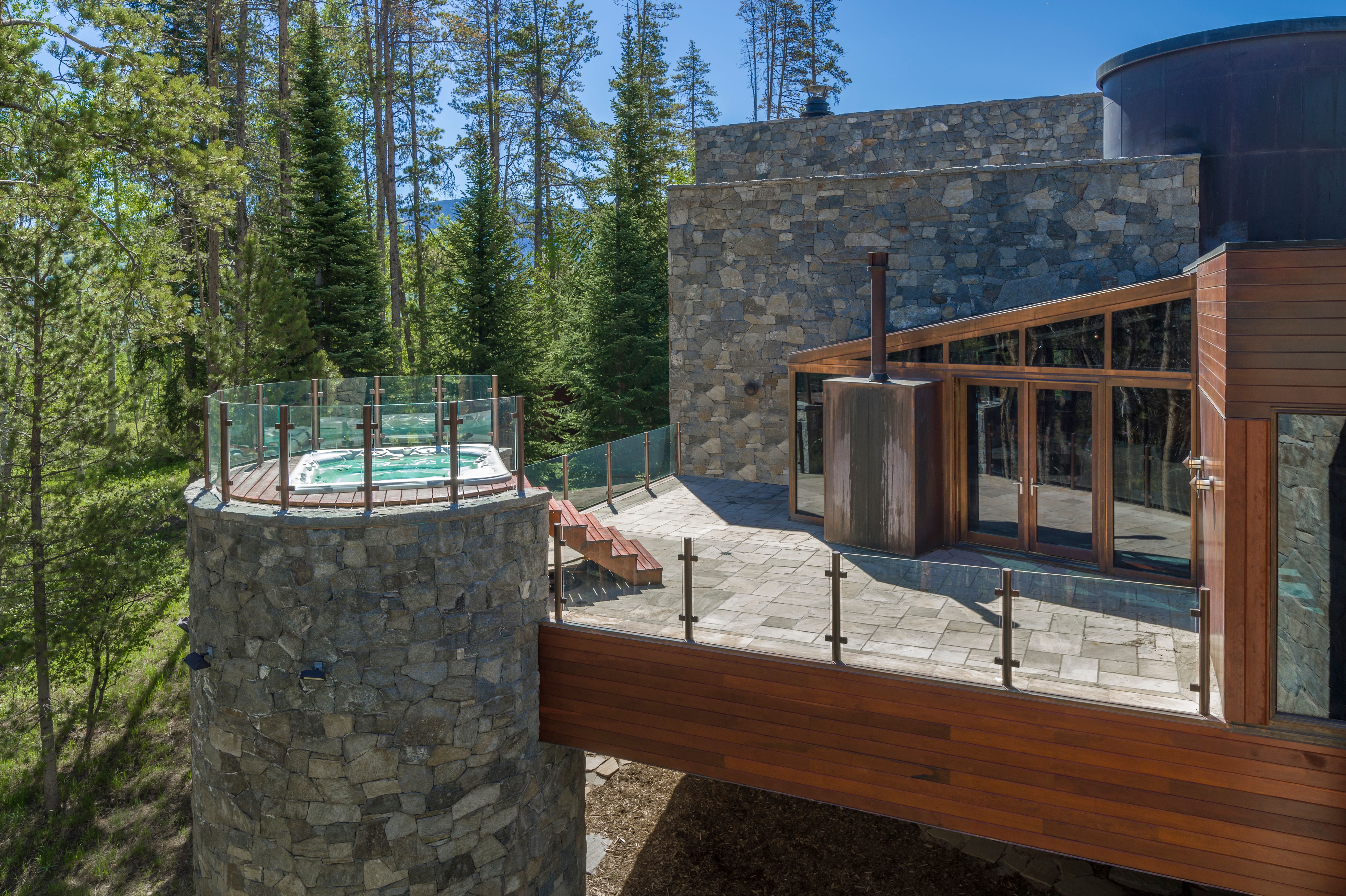 2400/1683  Casteel Creek Rd 