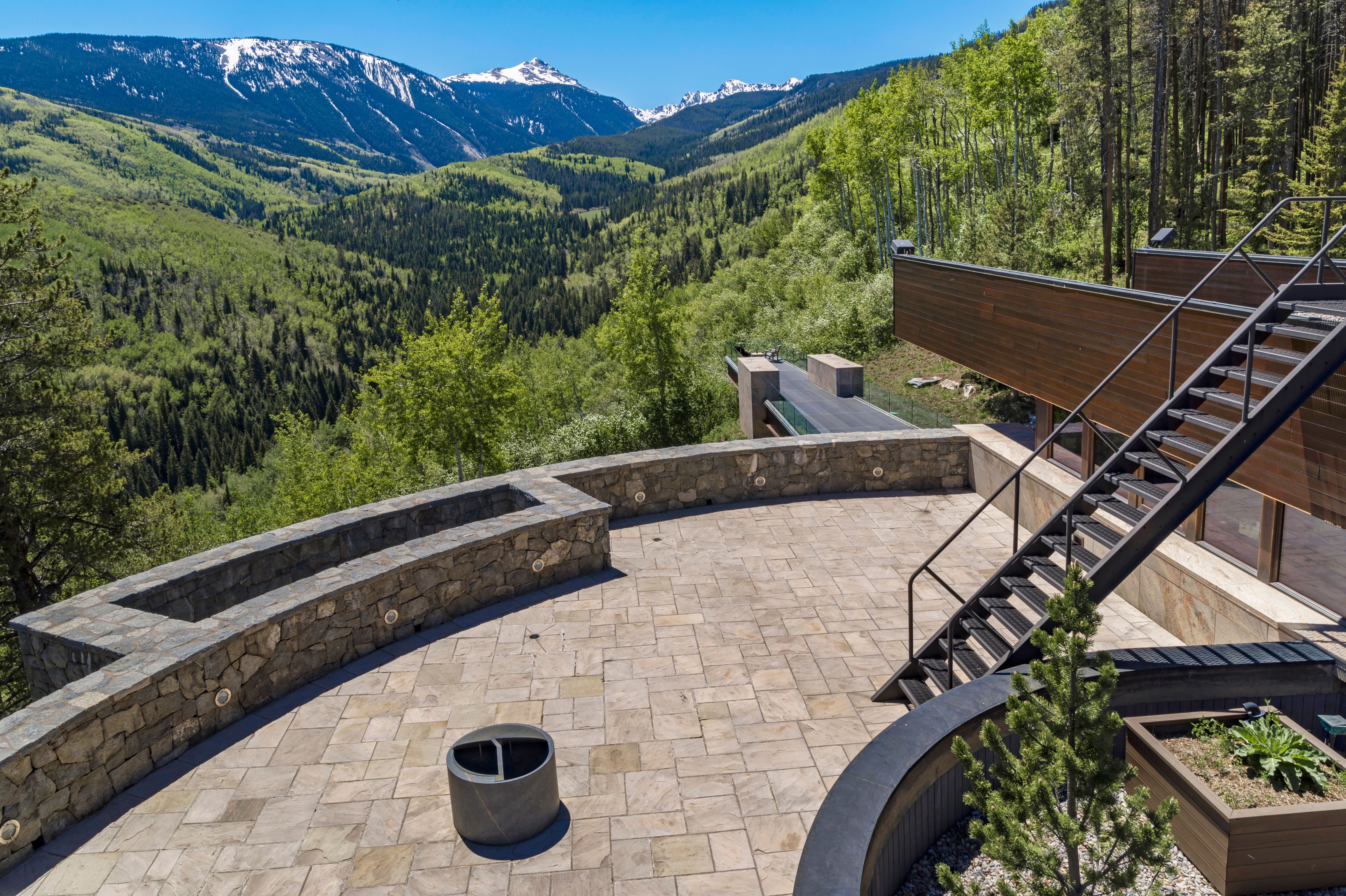 2400/1683  Casteel Creek Rd 